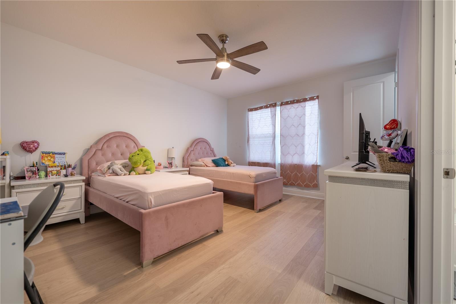 LAUREATE PARK - Residential