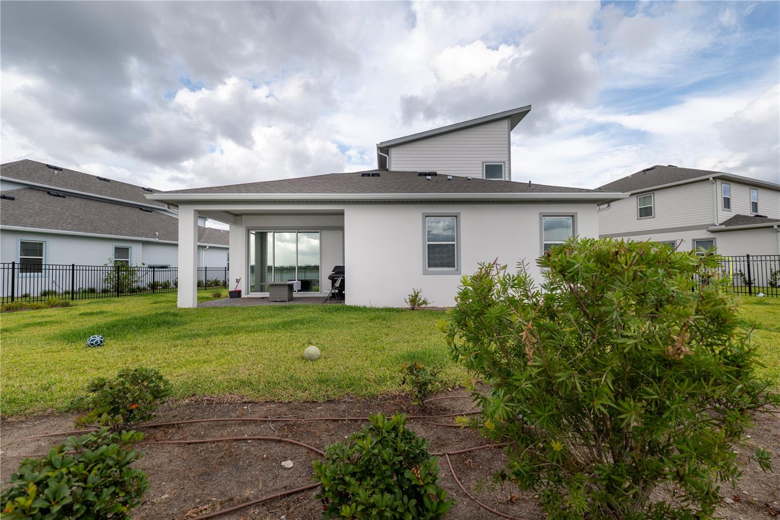 LAUREATE PARK - Residential