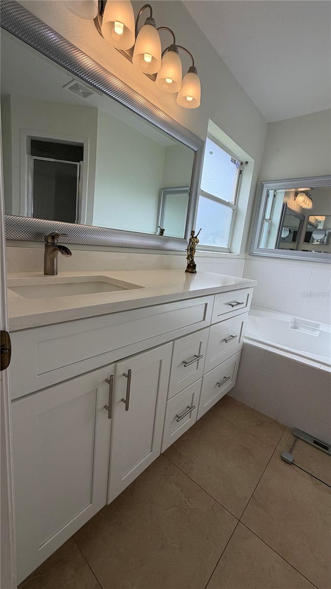 DANIELS CROSSING PH 03 43/50 - Residential Lease