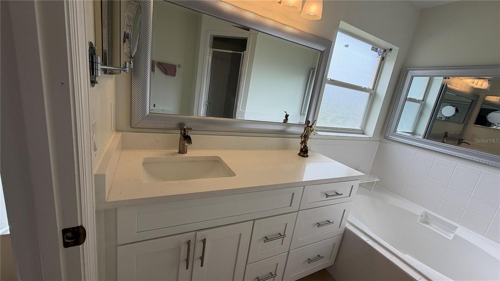 DANIELS CROSSING PH 03 43/50 - Residential Lease