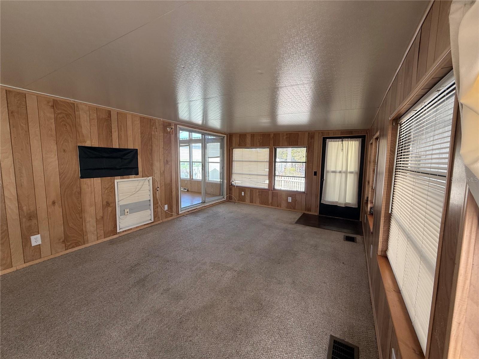 CAMP A WYLE RV RESORT - Residential