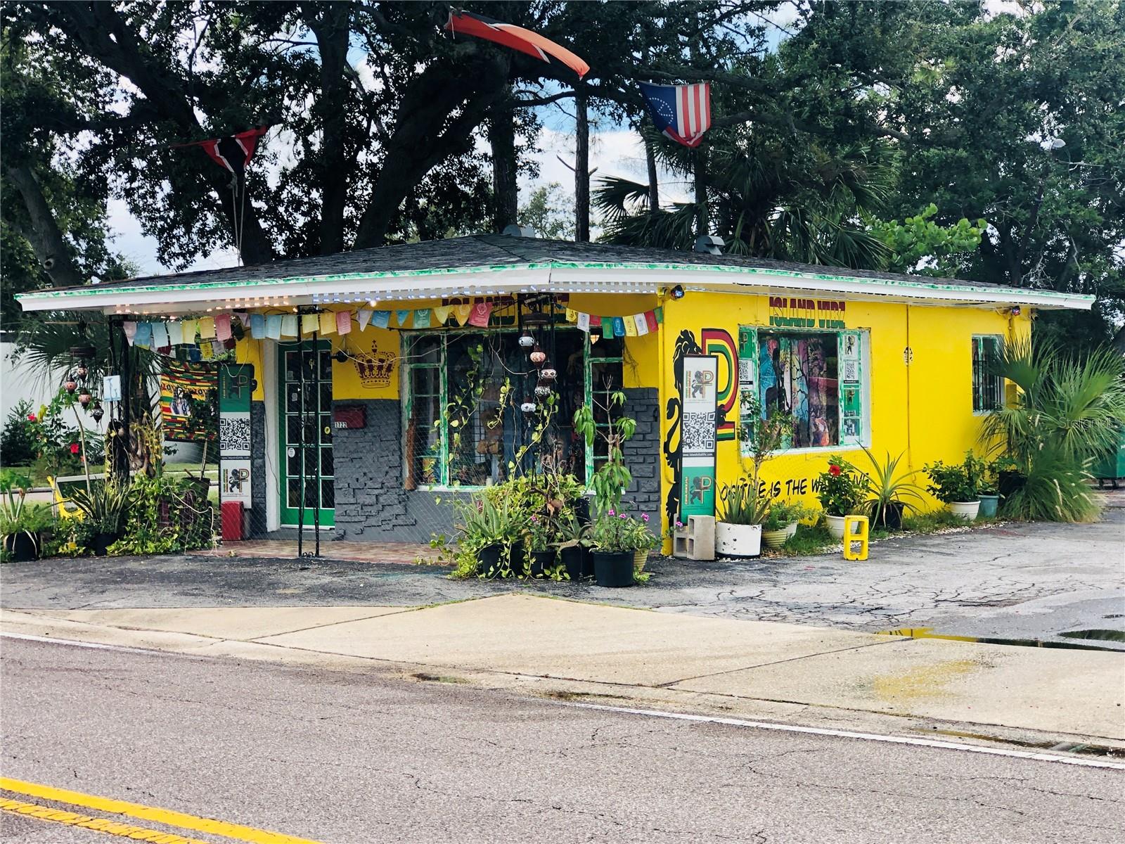 SUNBURST COURT - Commercial Sale