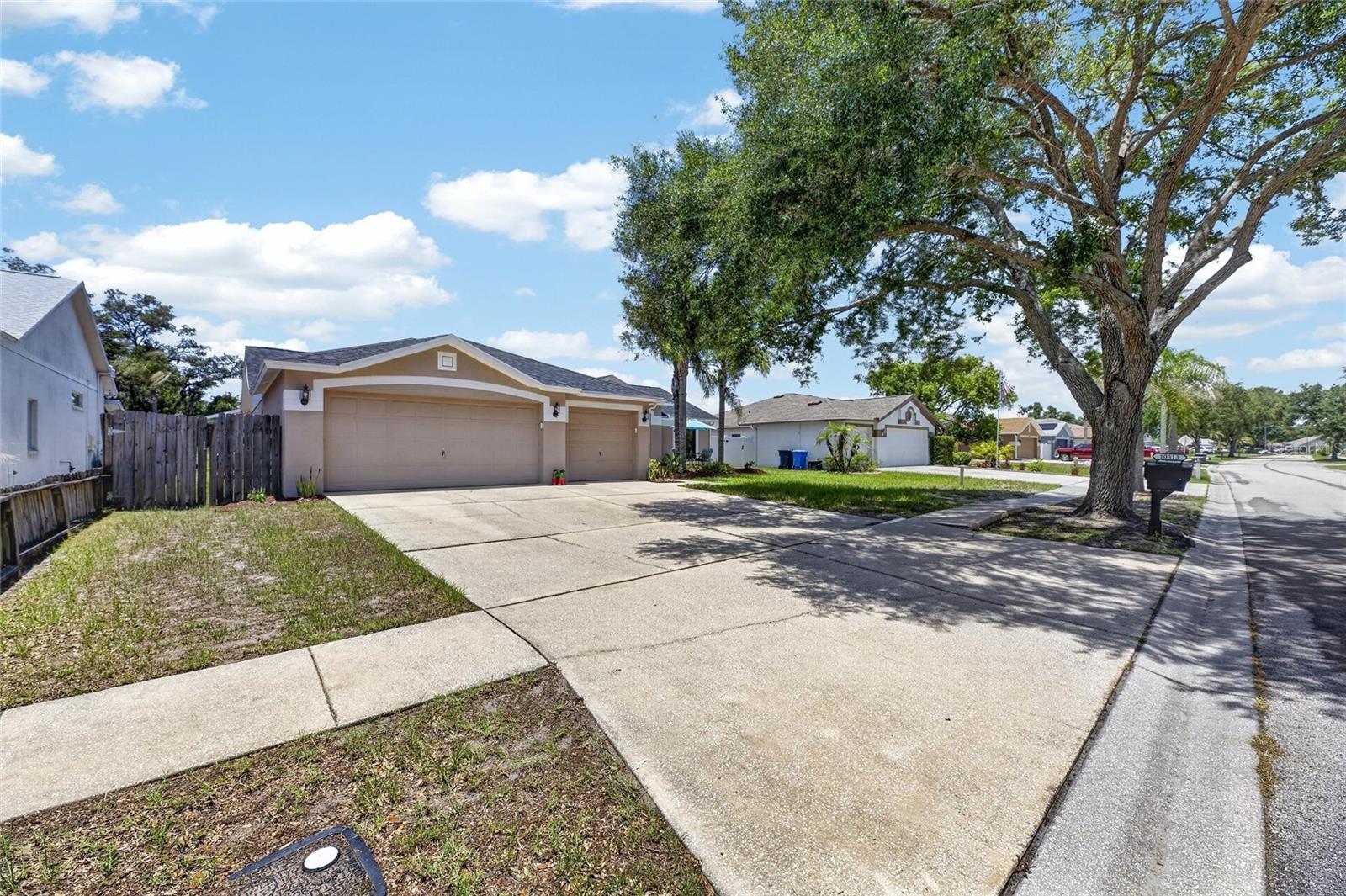 BOYETTE SPGS SEC B UNIT - Residential