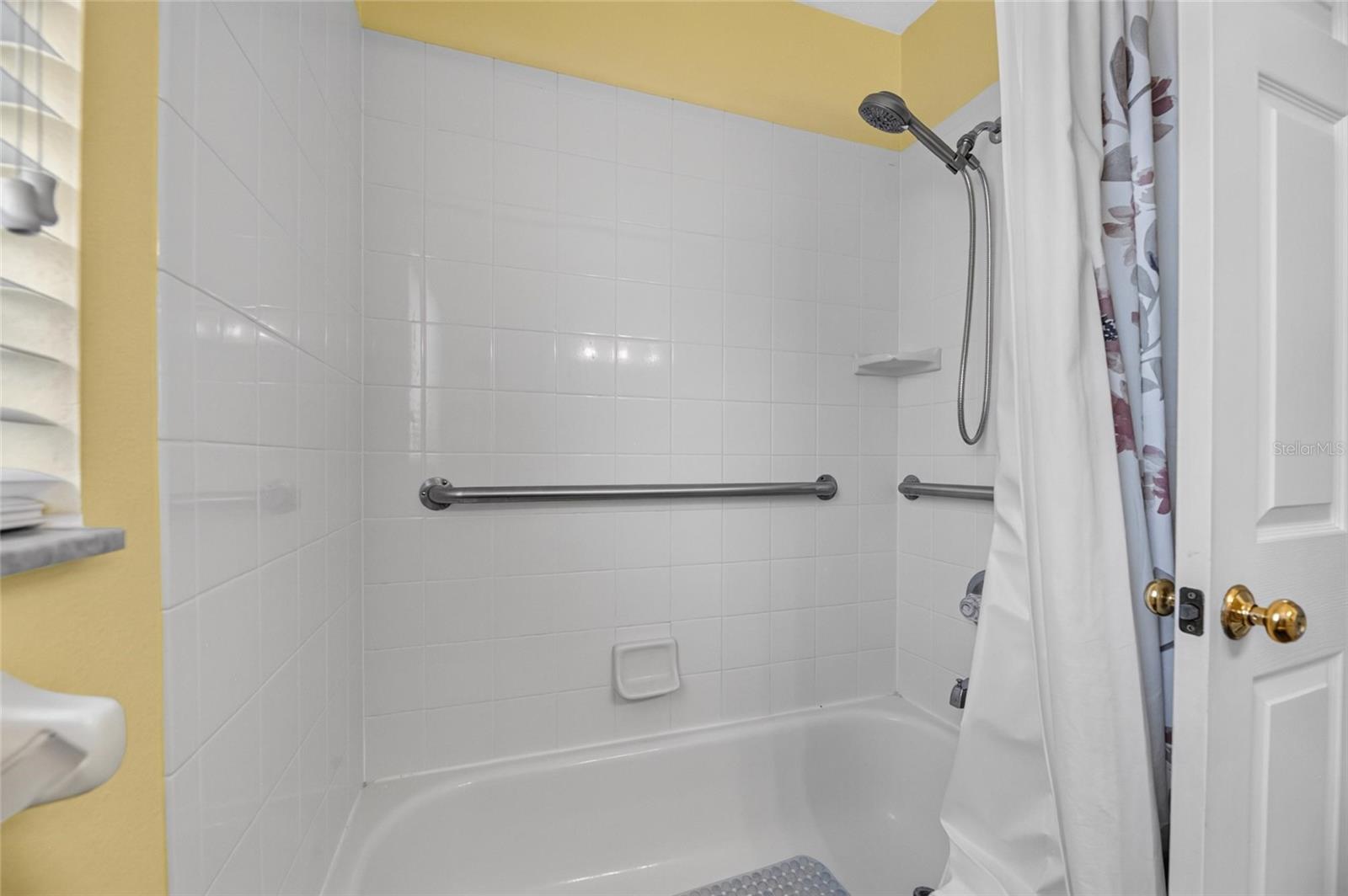 BOYETTE SPGS SEC B UNIT - Residential