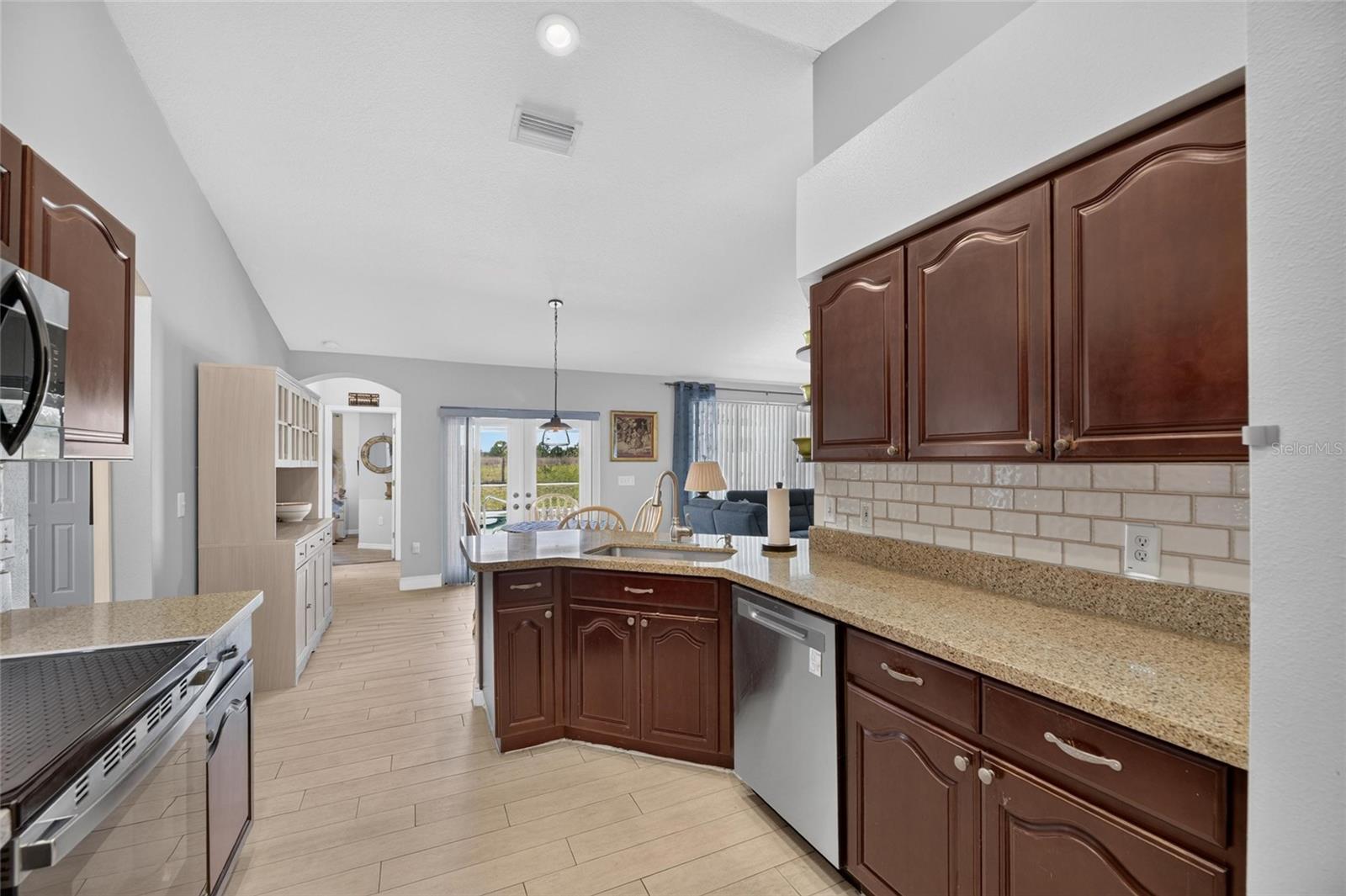 BOYETTE SPGS SEC B UNIT - Residential
