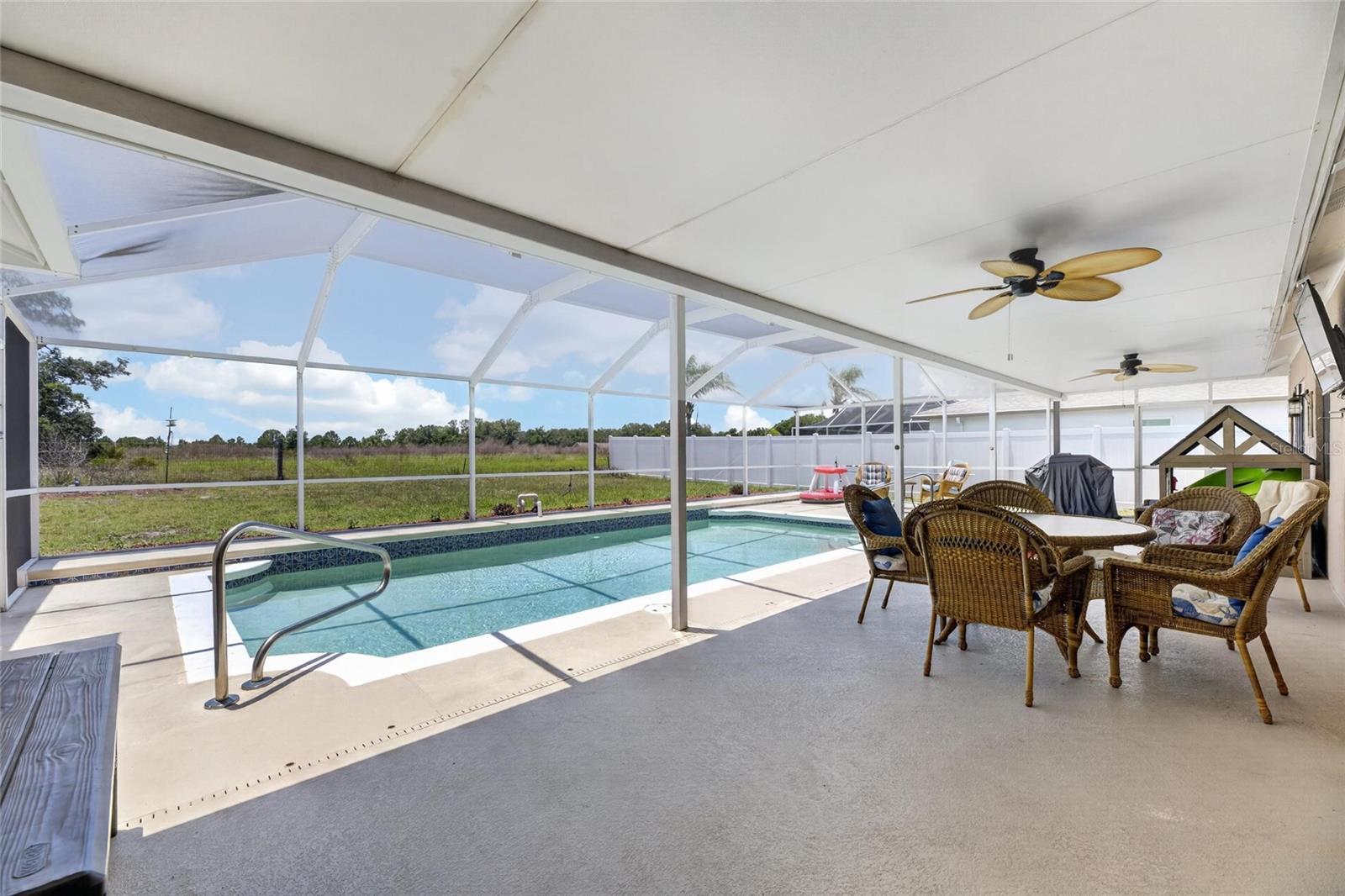 BOYETTE SPGS SEC B UNIT - Residential