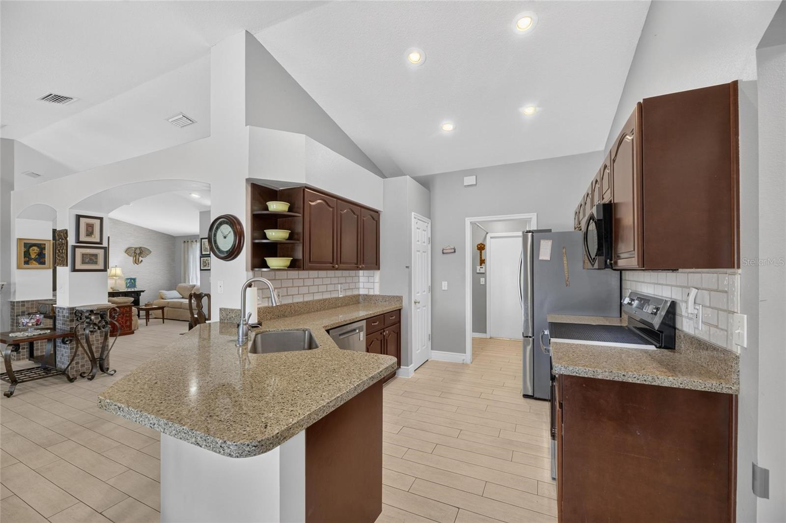 BOYETTE SPGS SEC B UNIT - Residential