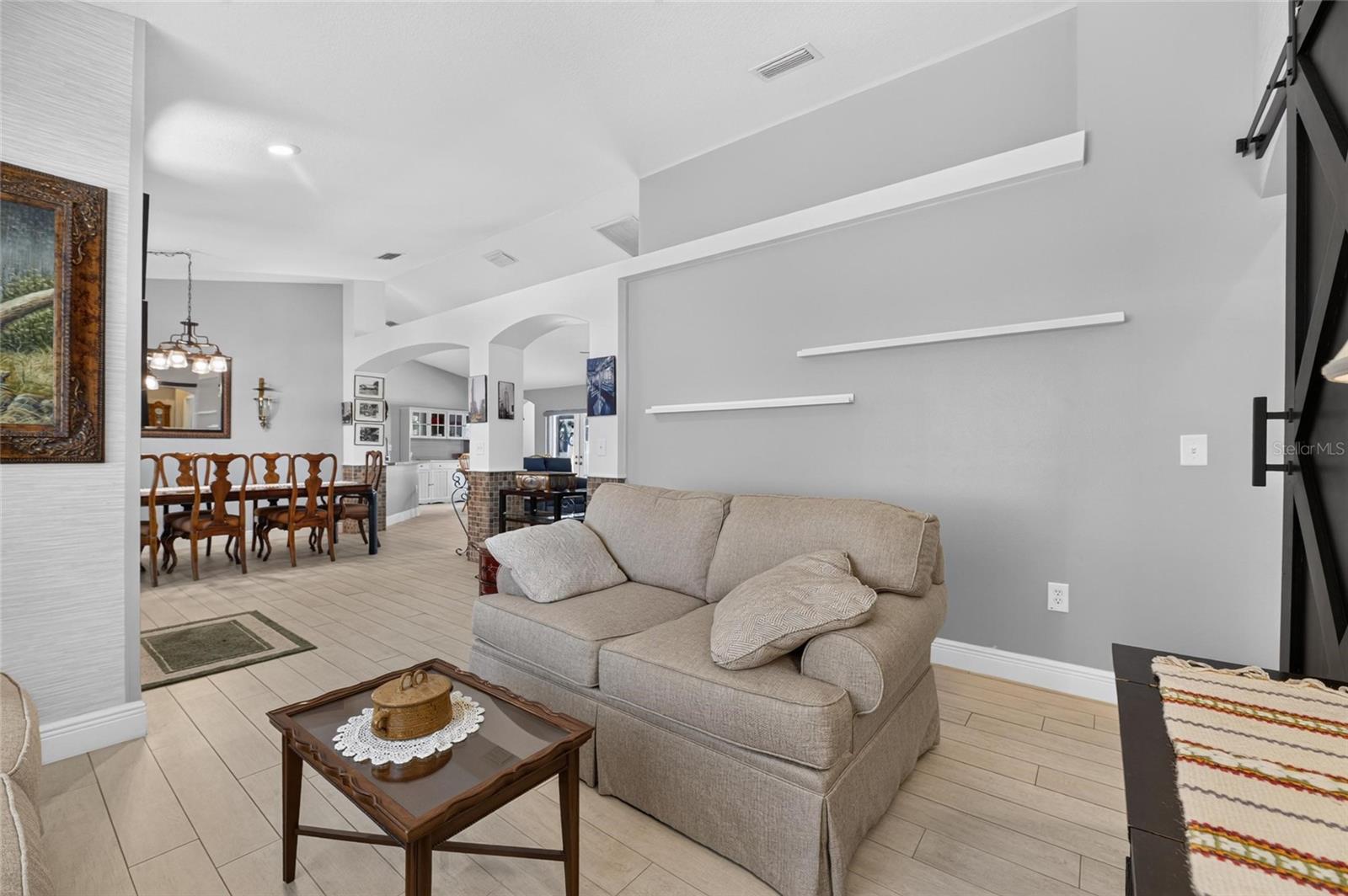 BOYETTE SPGS SEC B UNIT - Residential