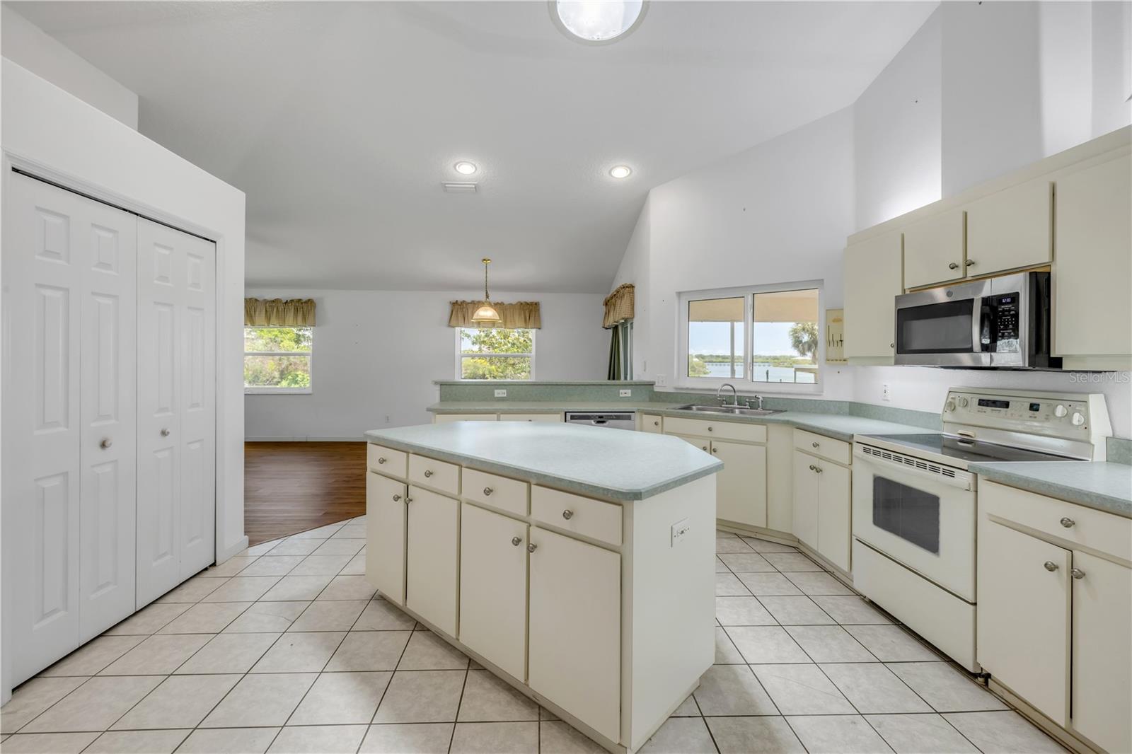 WATERWAY PARK SEC 03 - Residential