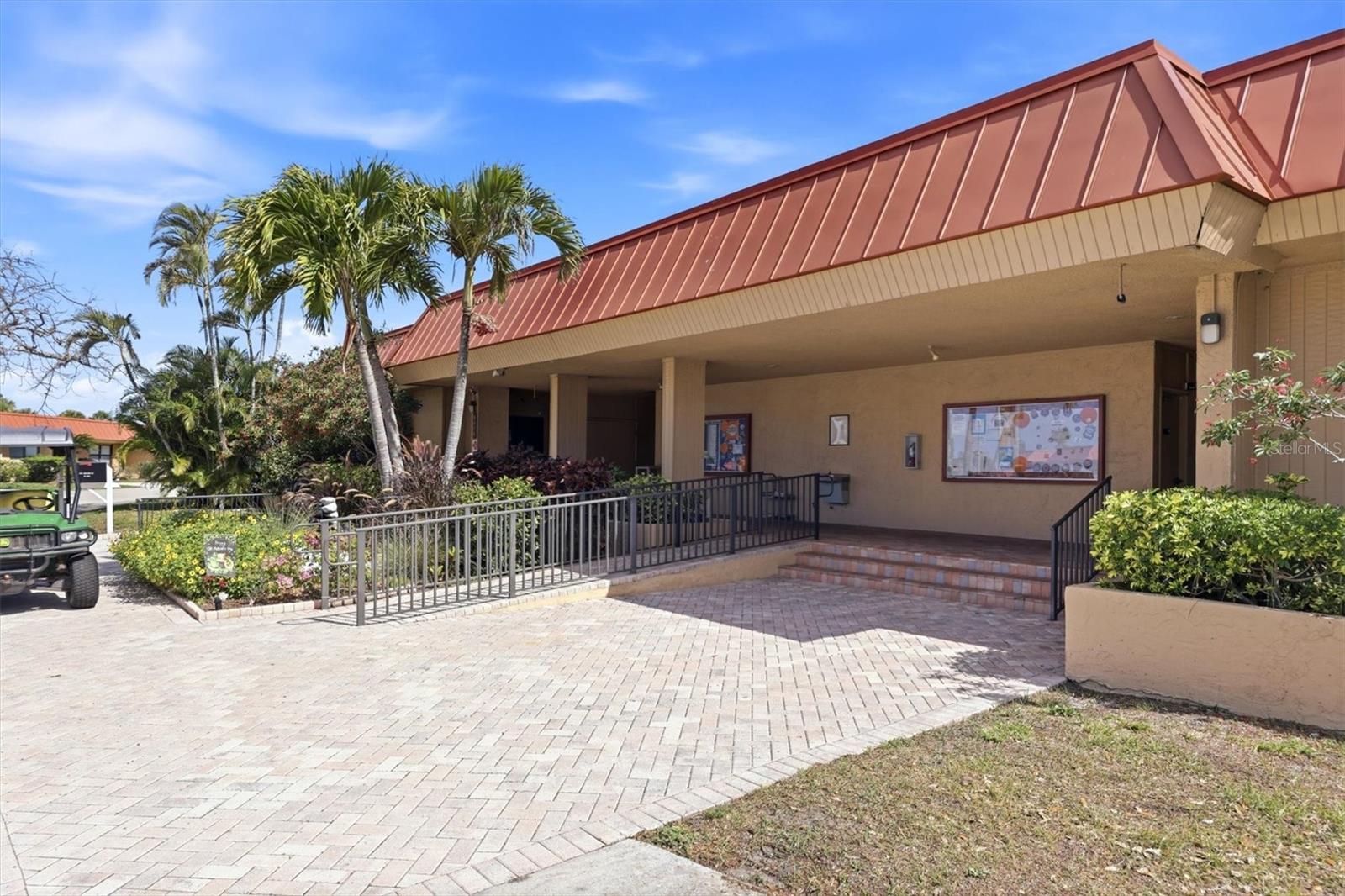 PALMA SOLA HARBOUR SEC 4 - Residential