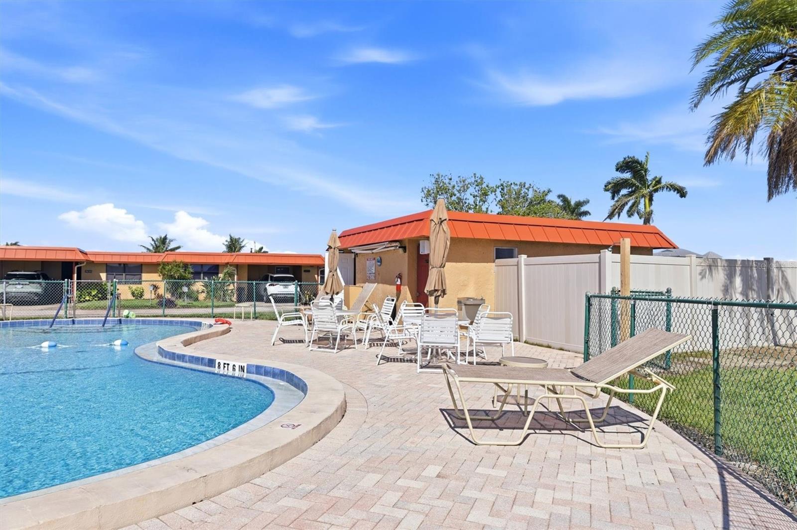 PALMA SOLA HARBOUR SEC 4 - Residential