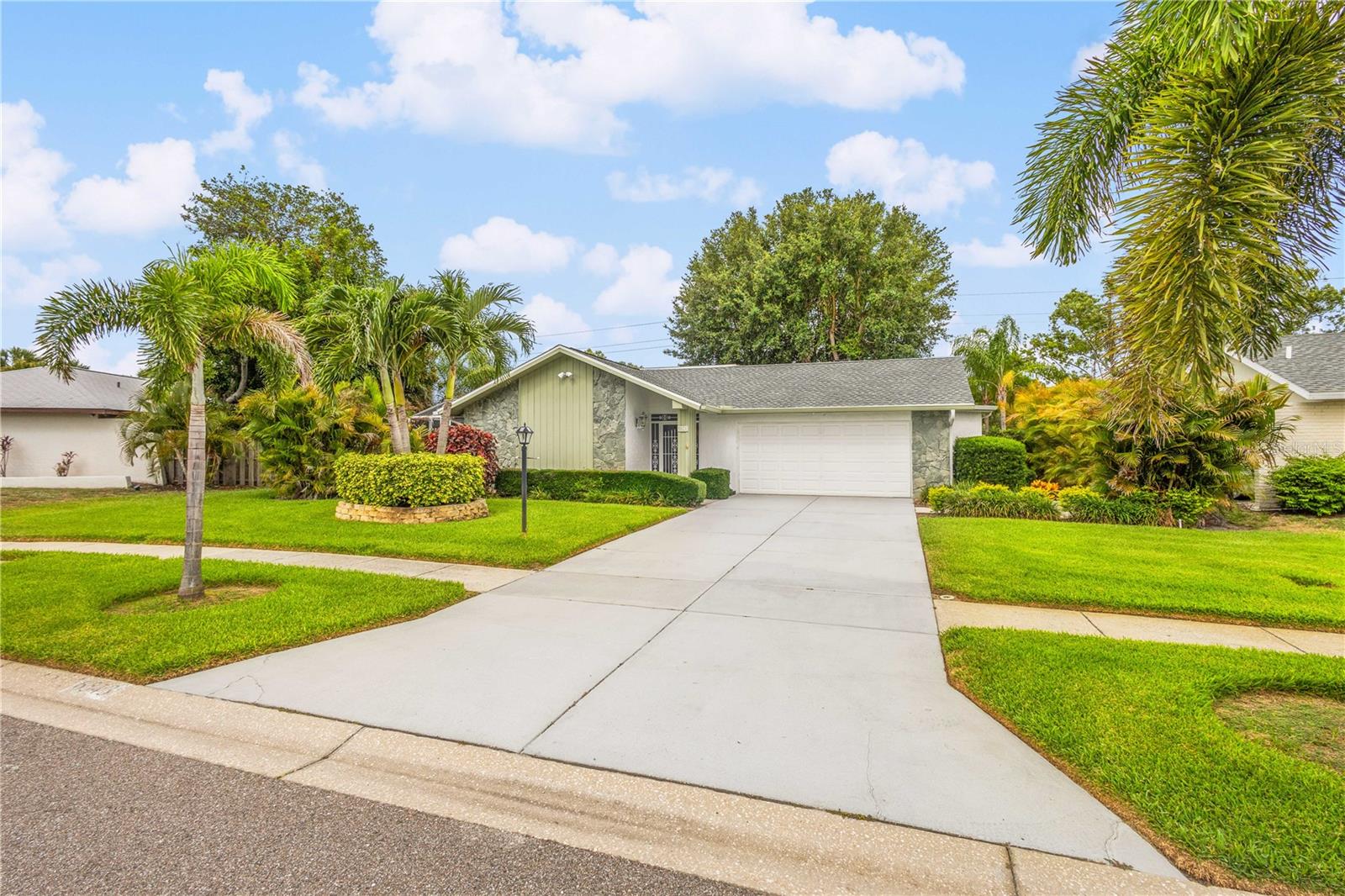 GULF GATE EAST - Residential