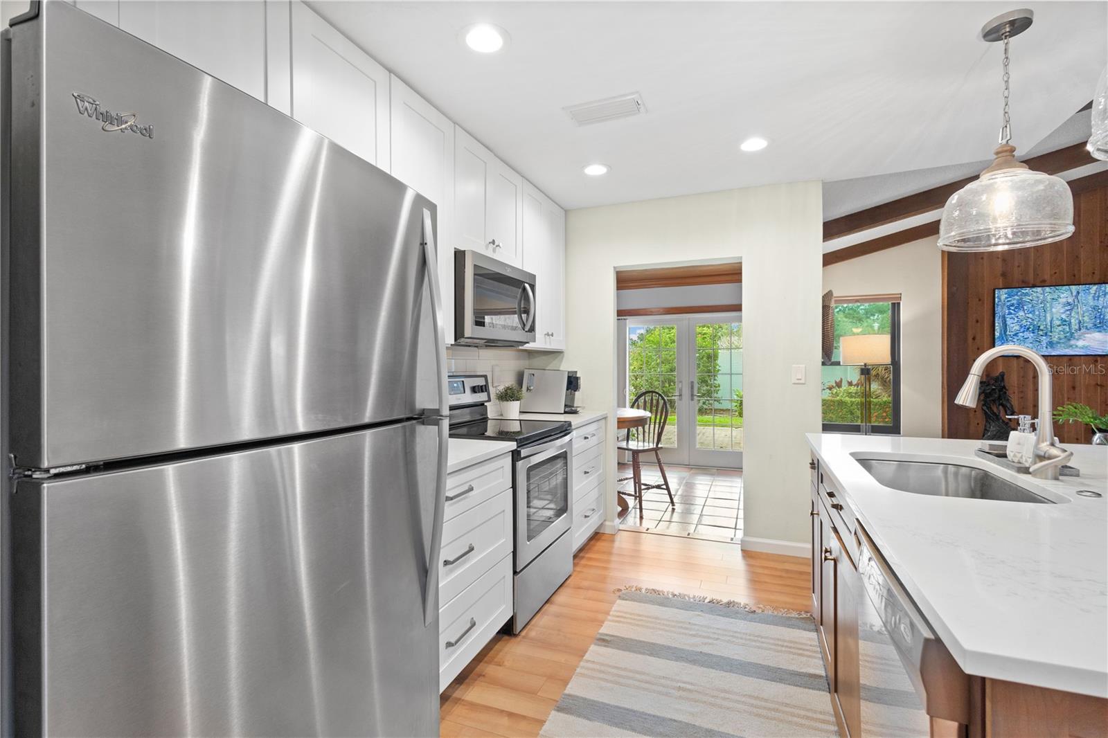 GULF GATE EAST - Residential