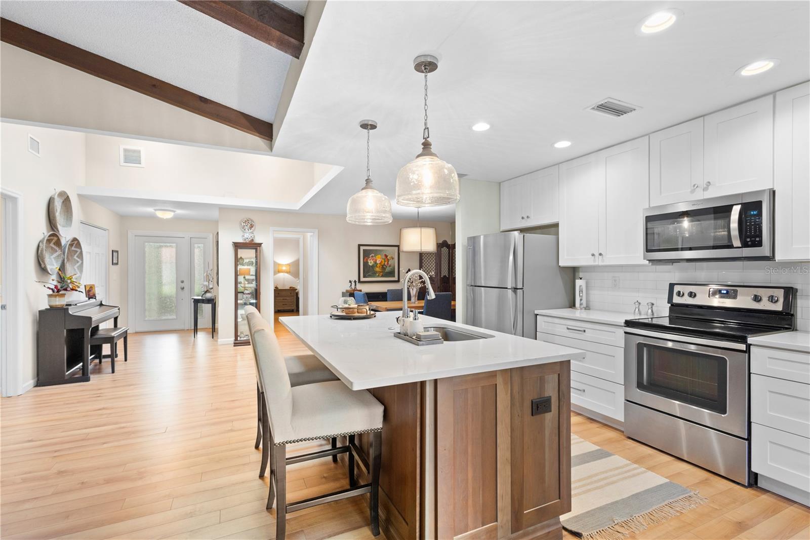 GULF GATE EAST - Residential