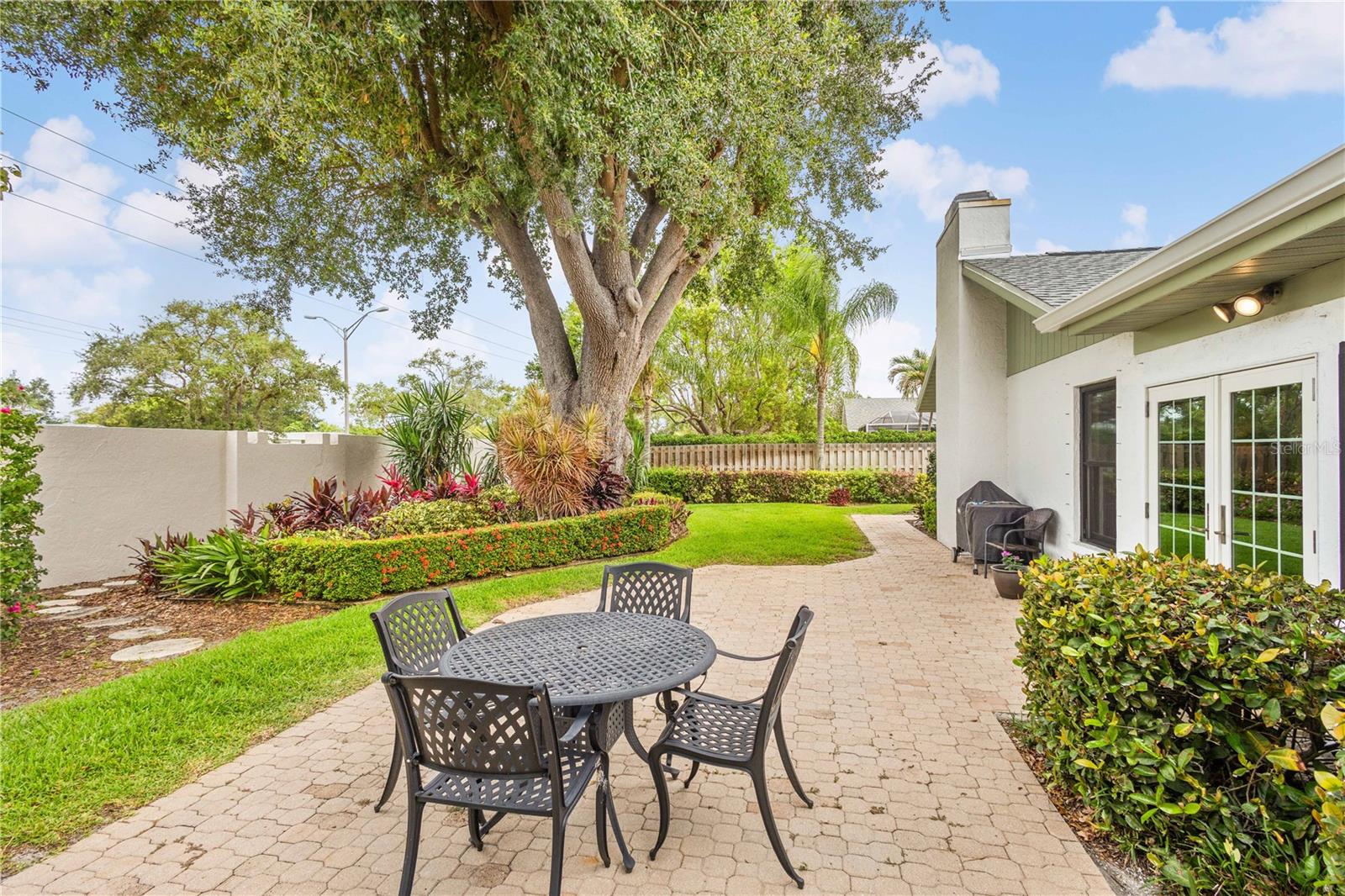 GULF GATE EAST - Residential