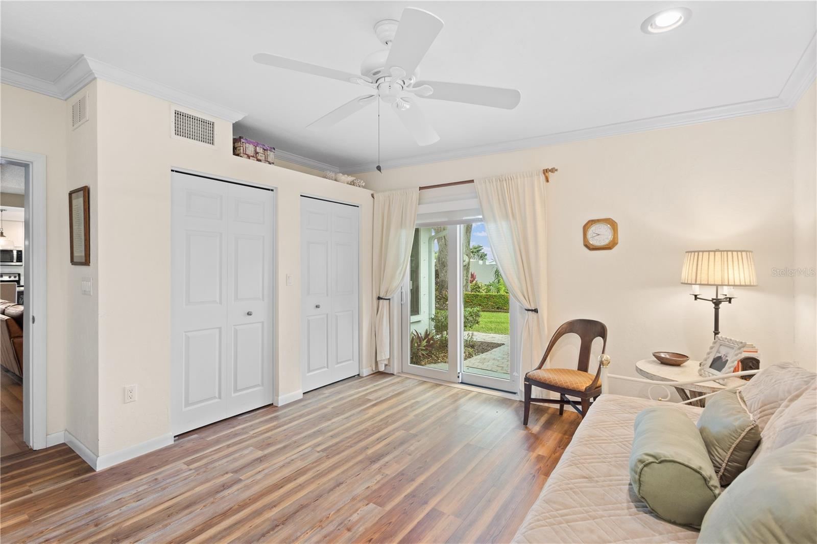 GULF GATE EAST - Residential