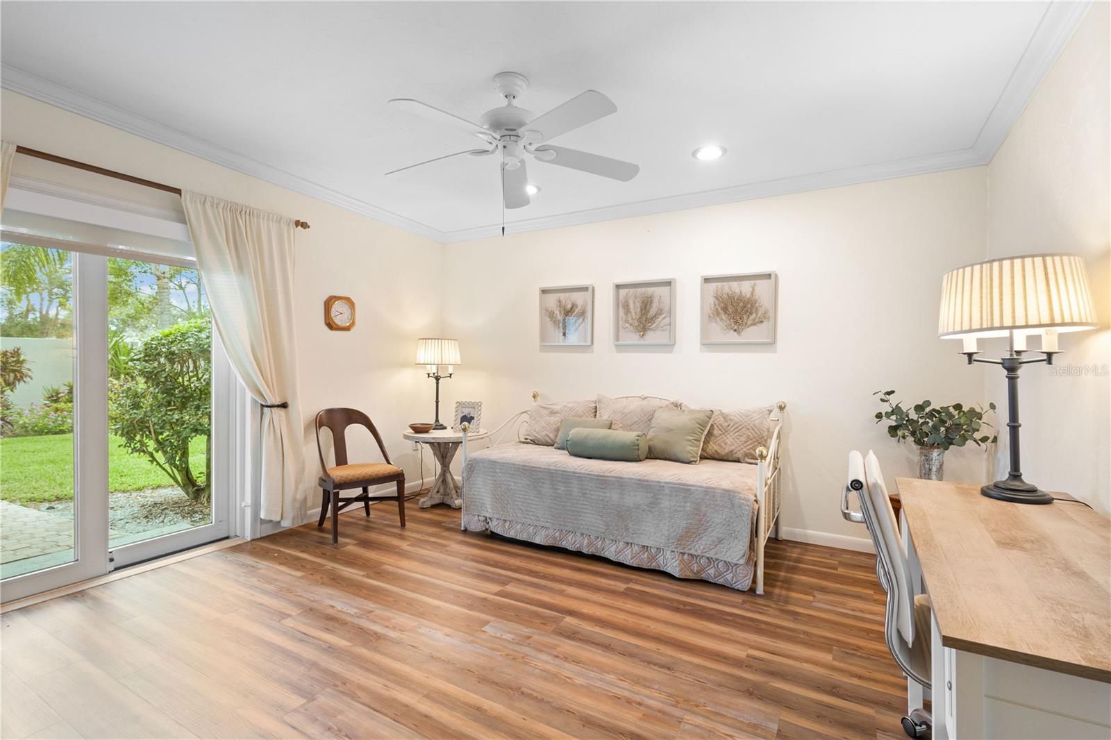 GULF GATE EAST - Residential