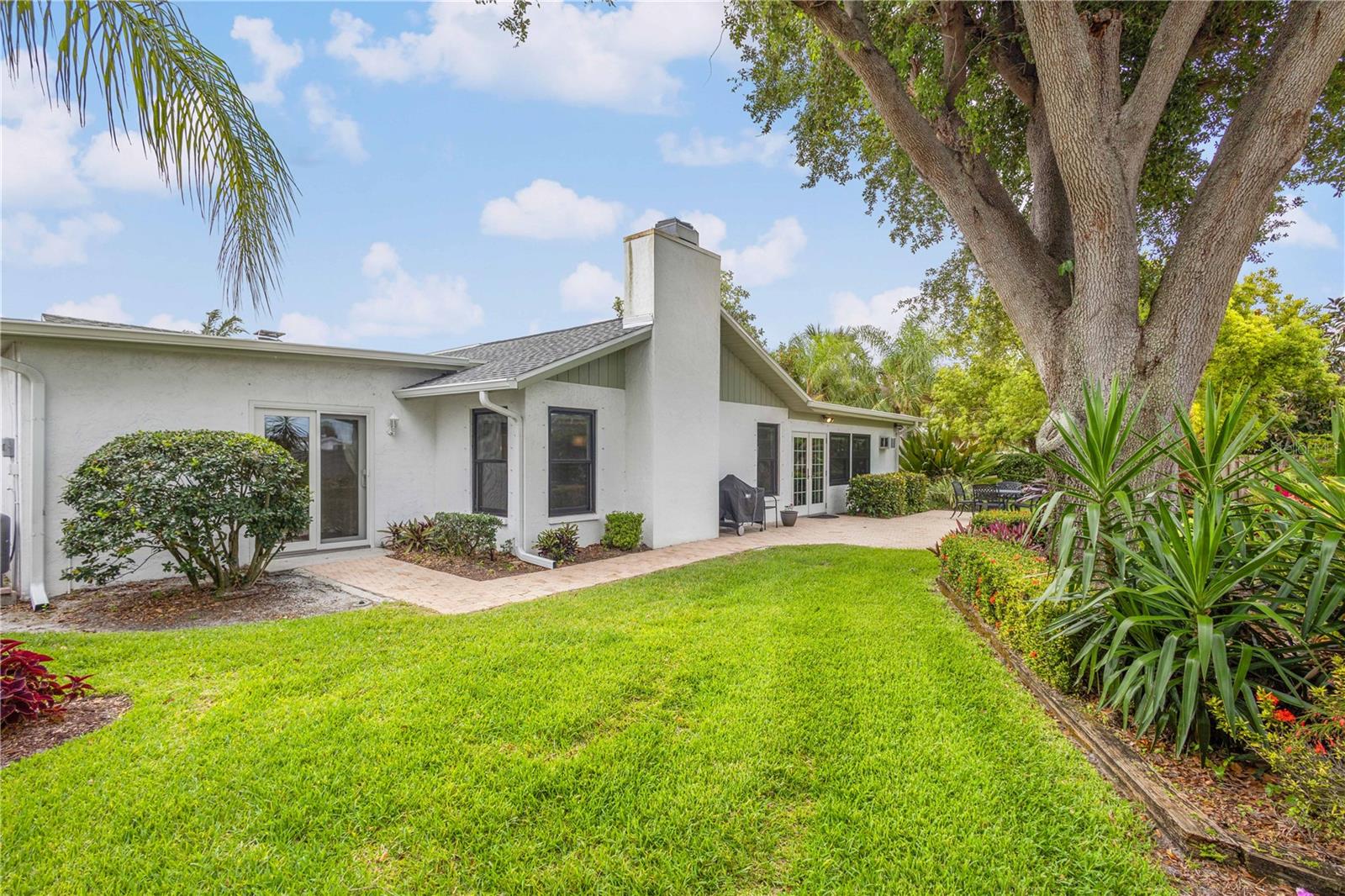GULF GATE EAST - Residential