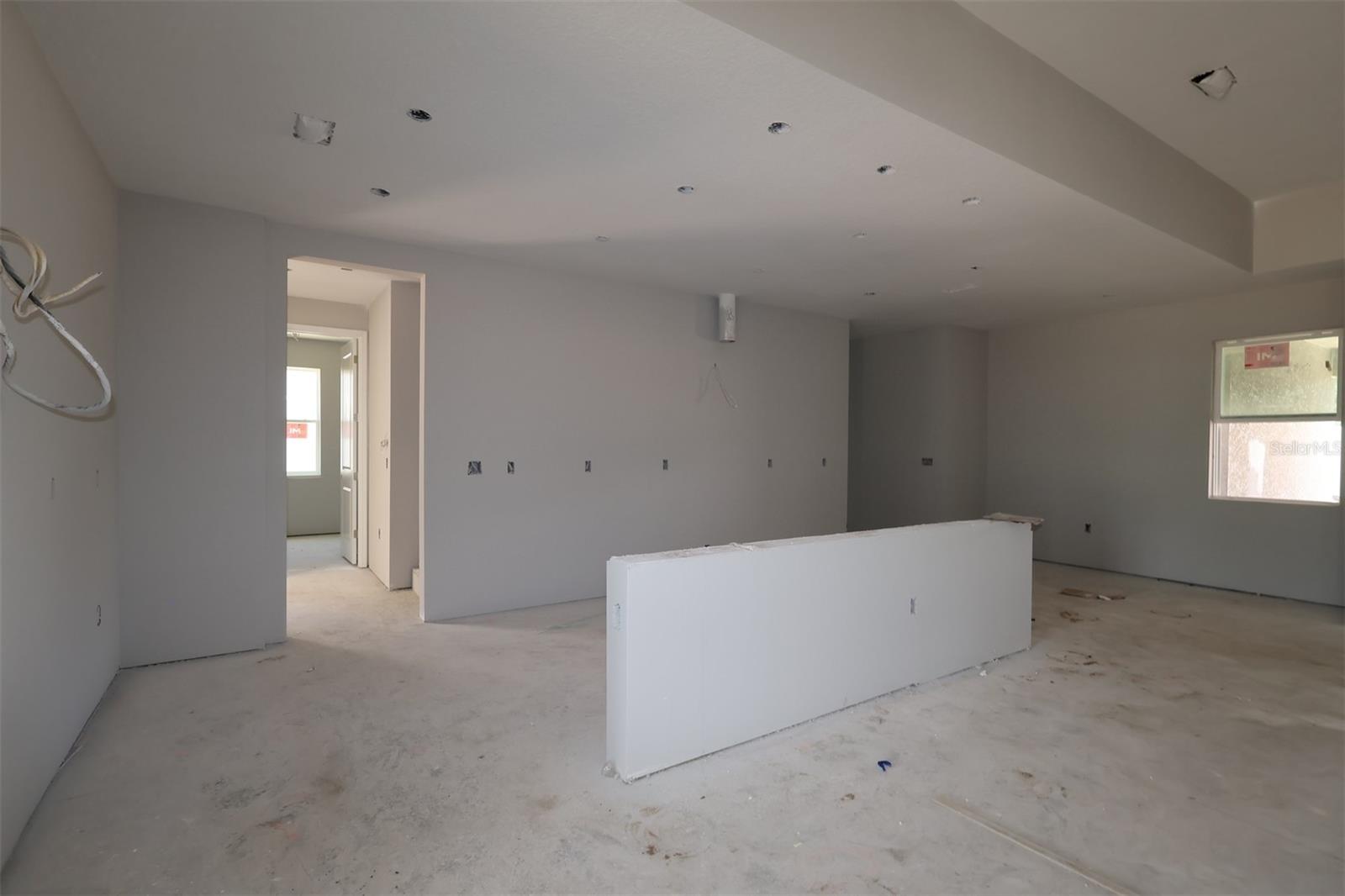 WILLOW RUN - Residential