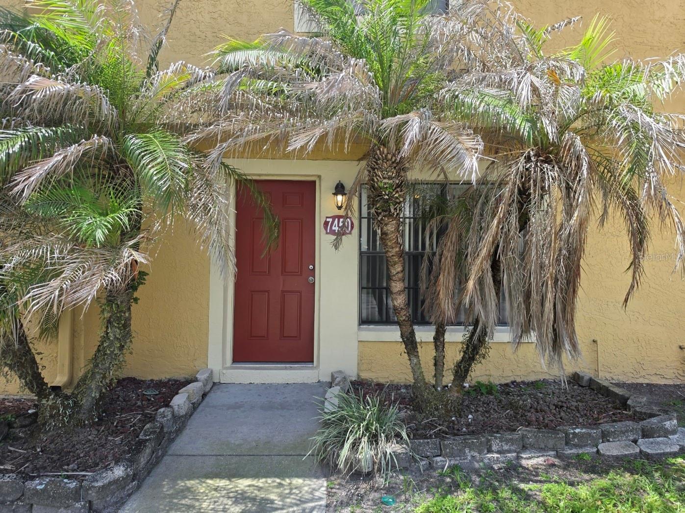 HIDDEN OAKS CONDO PH 10 - Residential
