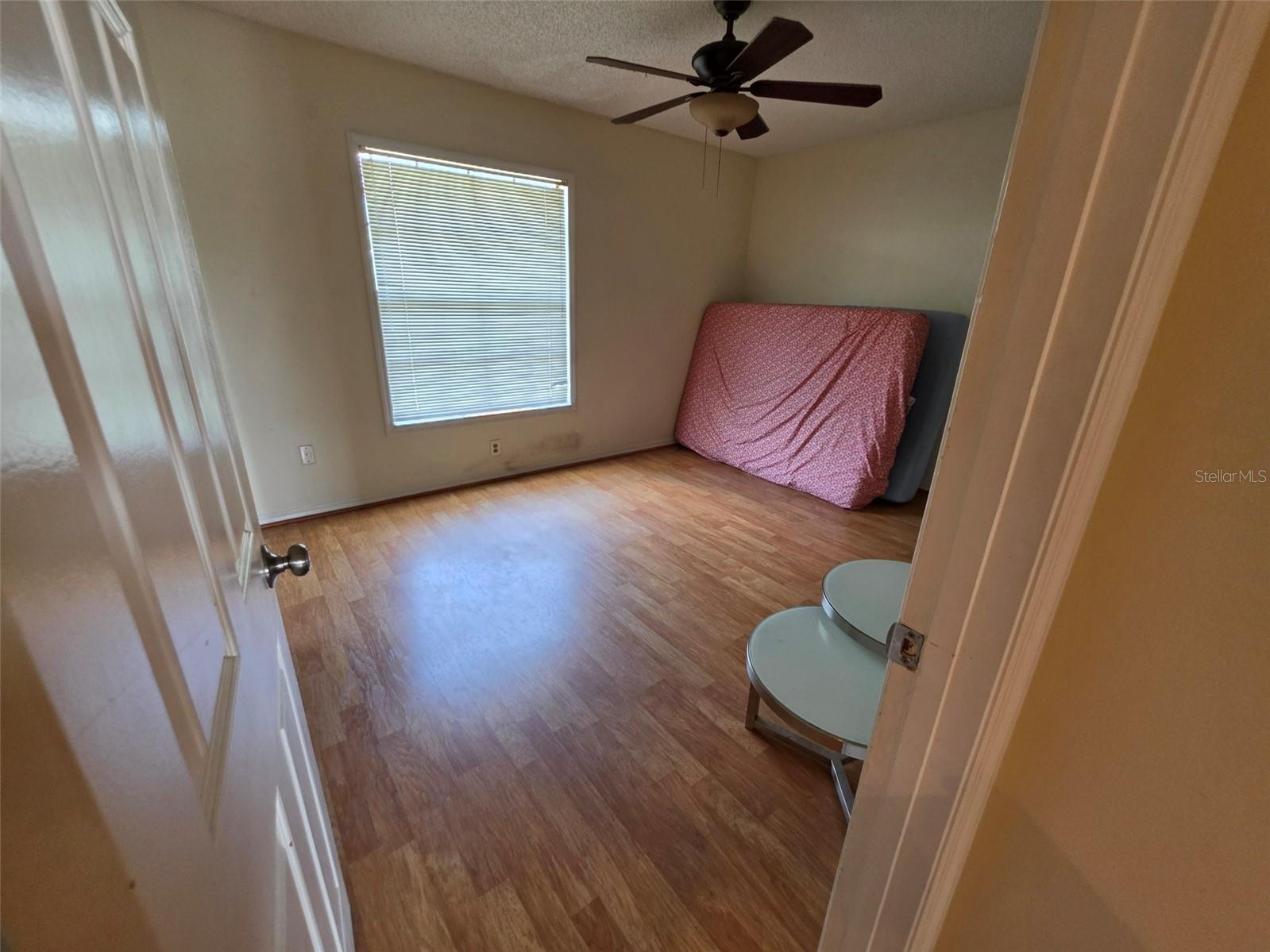 HIDDEN OAKS CONDO PH 10 - Residential
