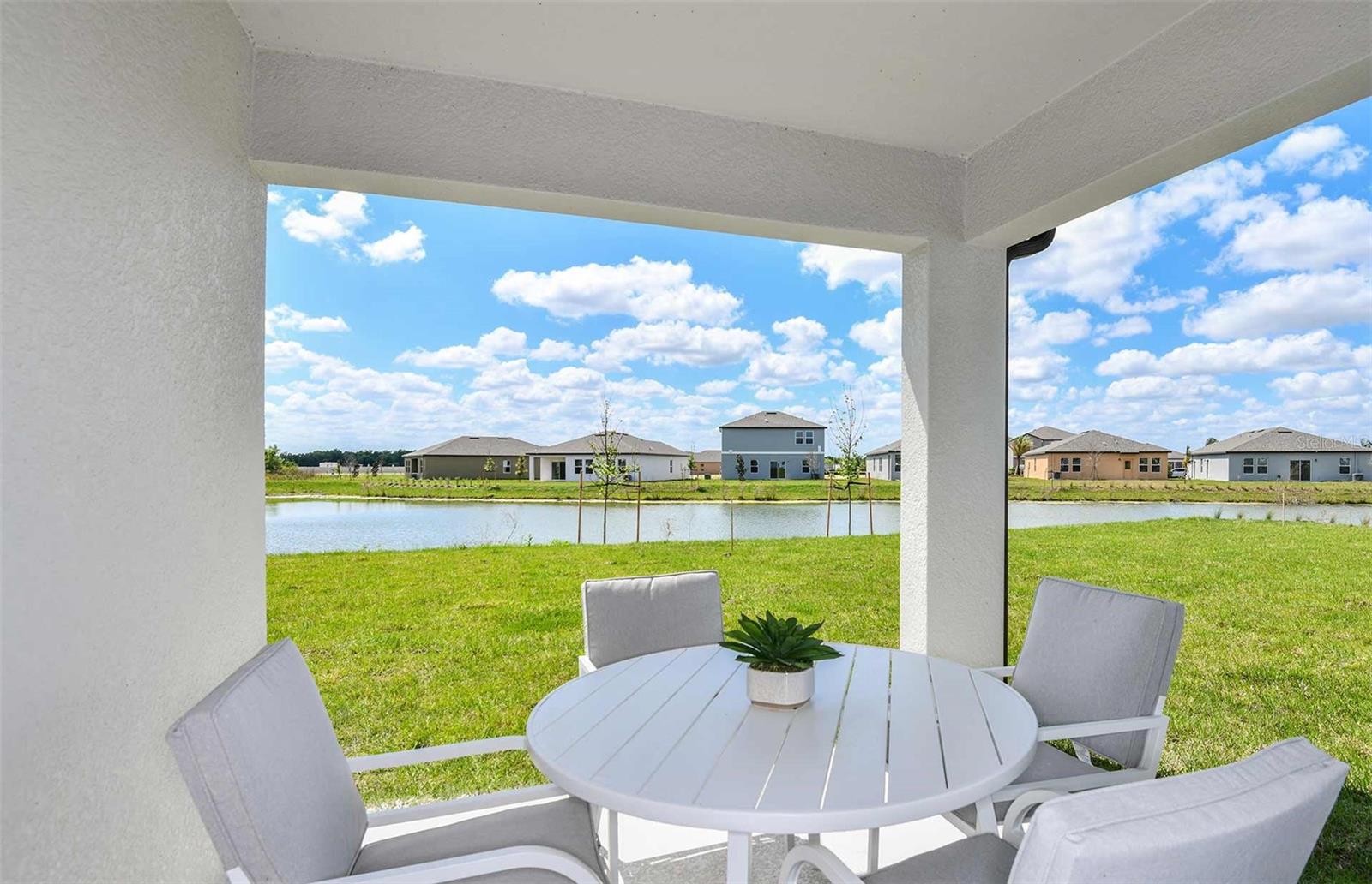 OAKFIELD LAKES - Residential