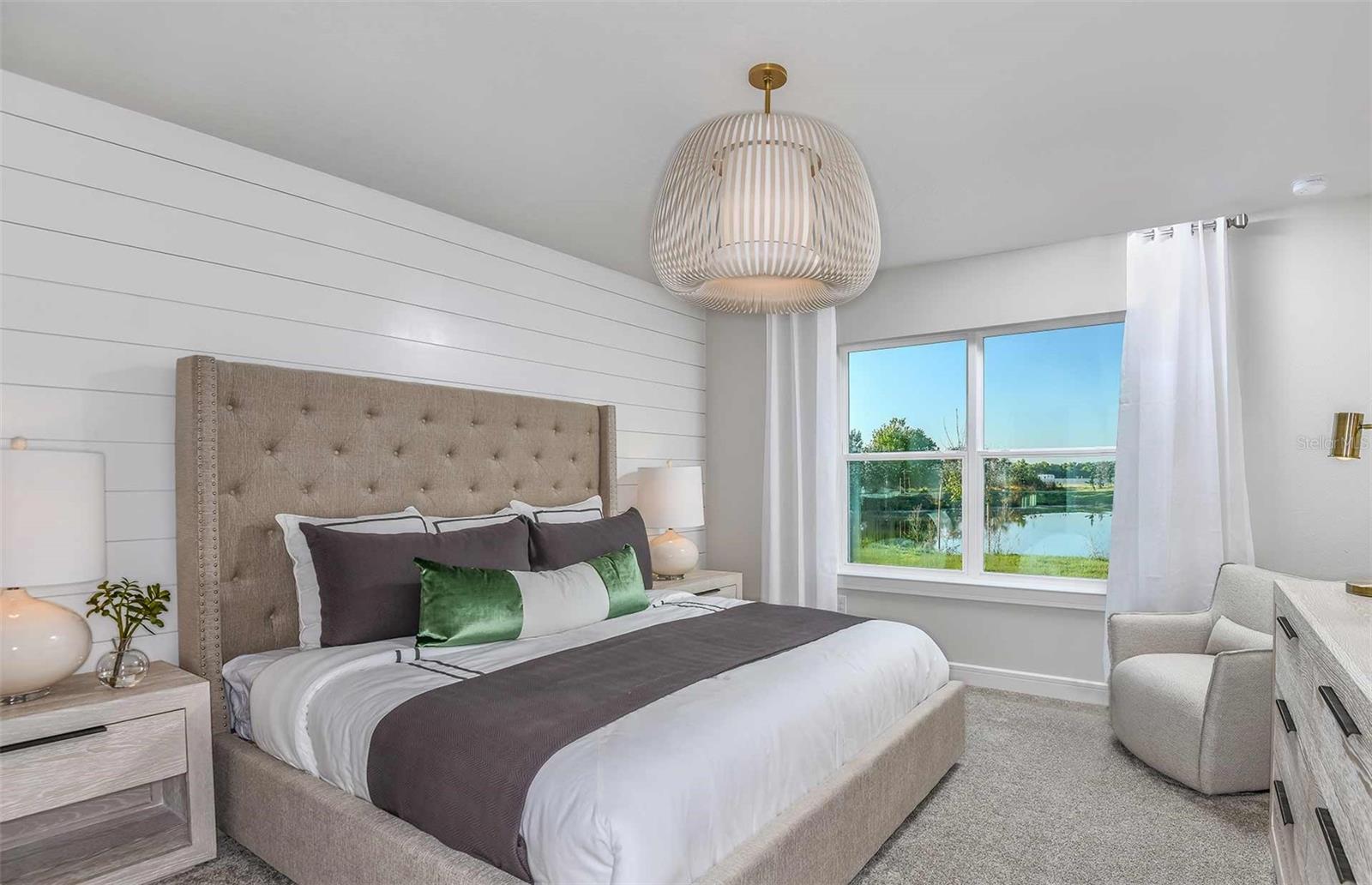 OAKFIELD LAKES - Residential