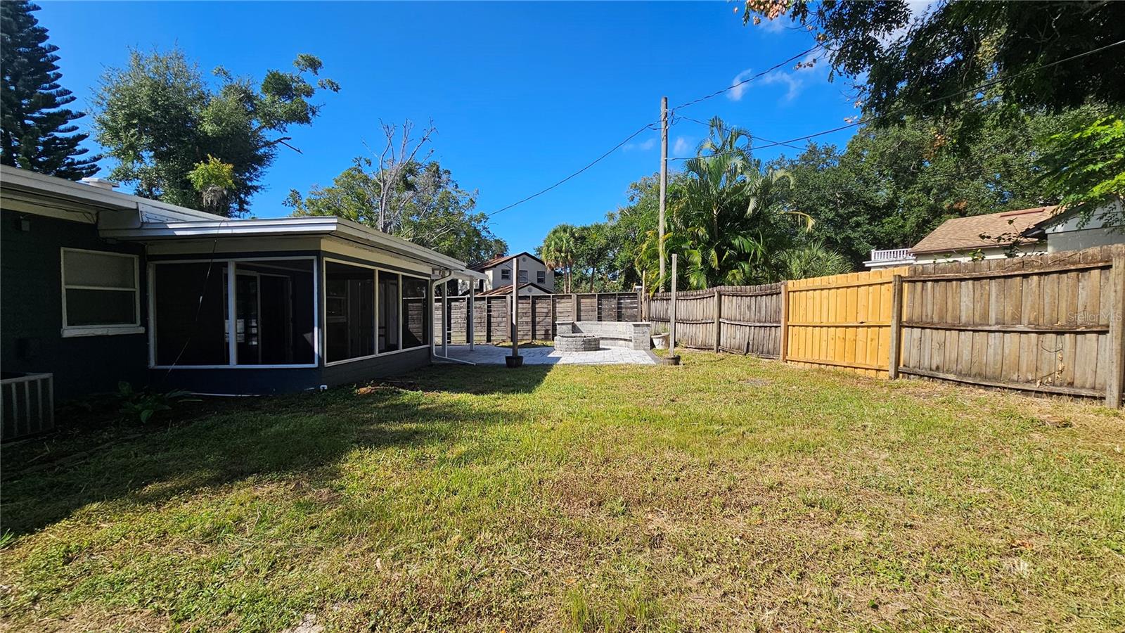 COPELAND PARK - Residential Lease