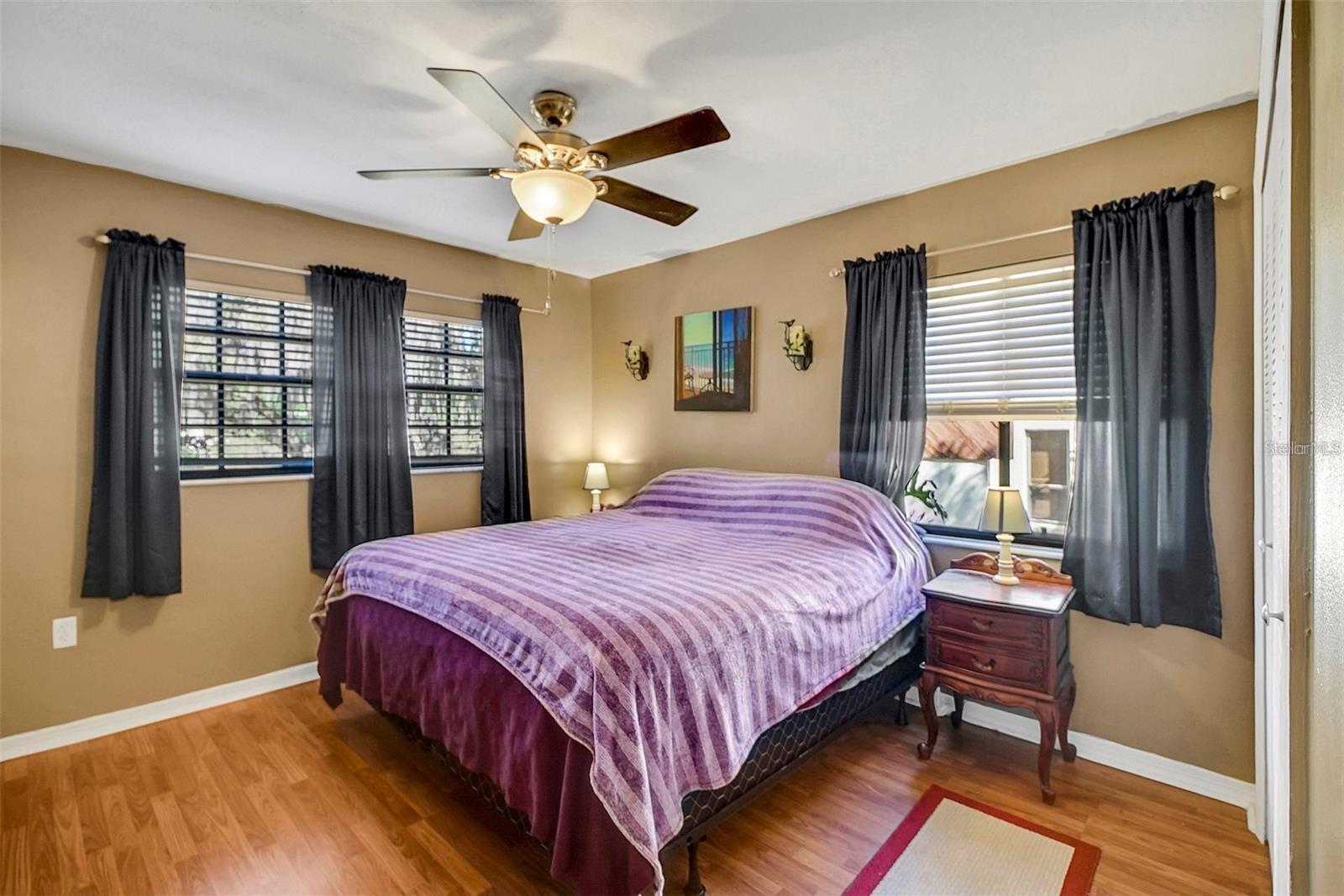 CLERMONT LAKE DOT VILLAS CONDO - Residential