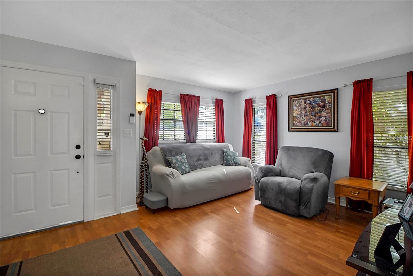 CLERMONT LAKE DOT VILLAS CONDO - Residential