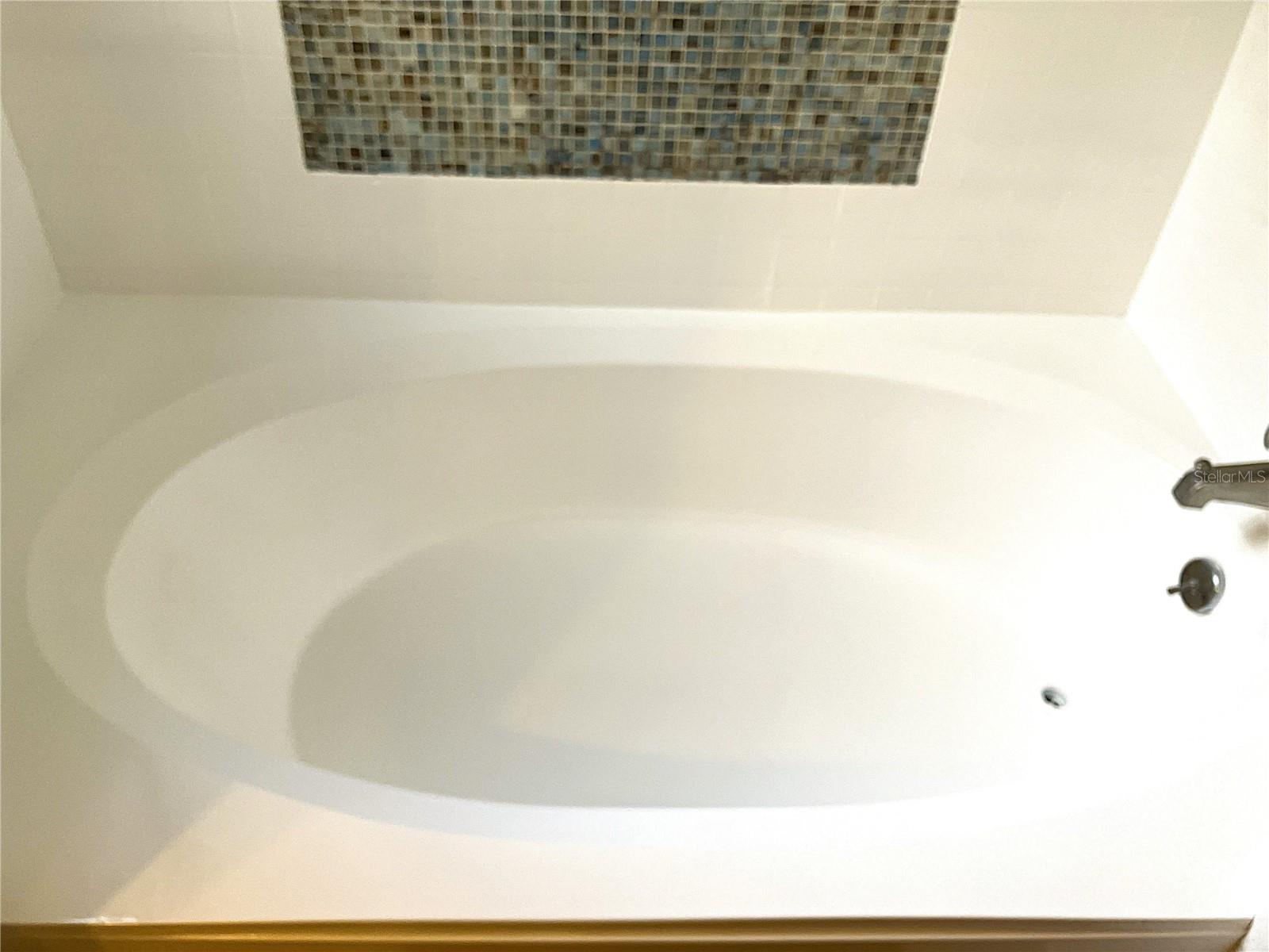 CLERMONT LAKE DOT VILLAS CONDO - Residential