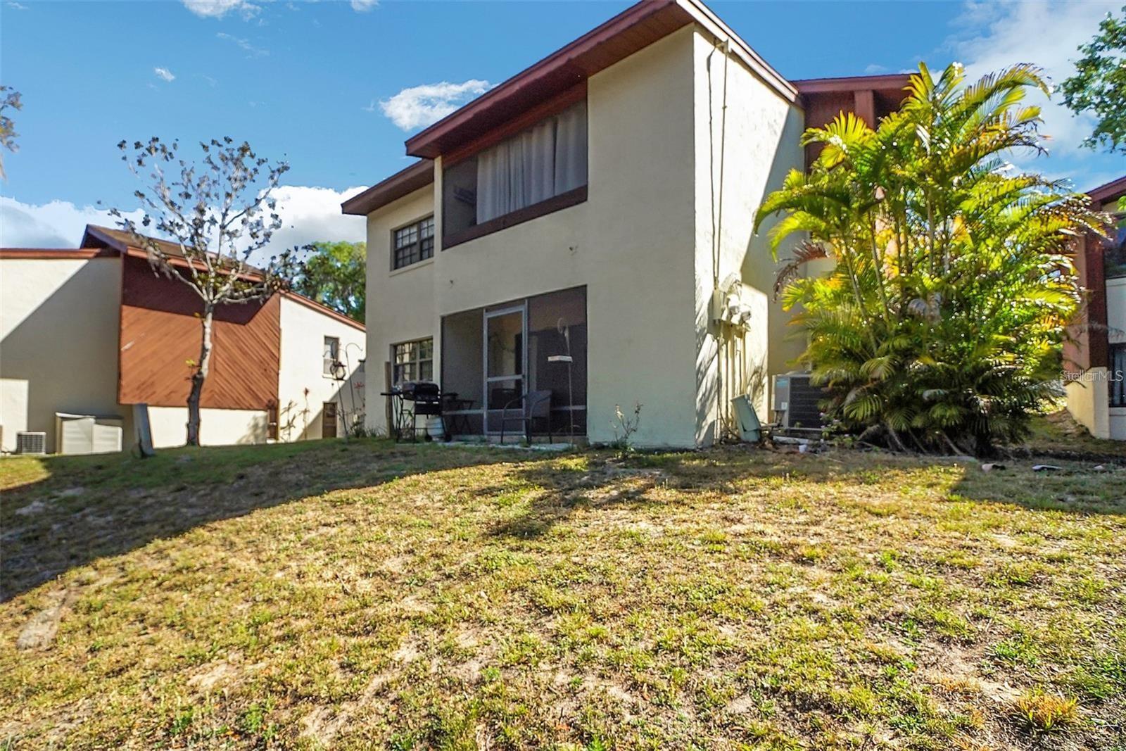CLERMONT LAKE DOT VILLAS CONDO - Residential