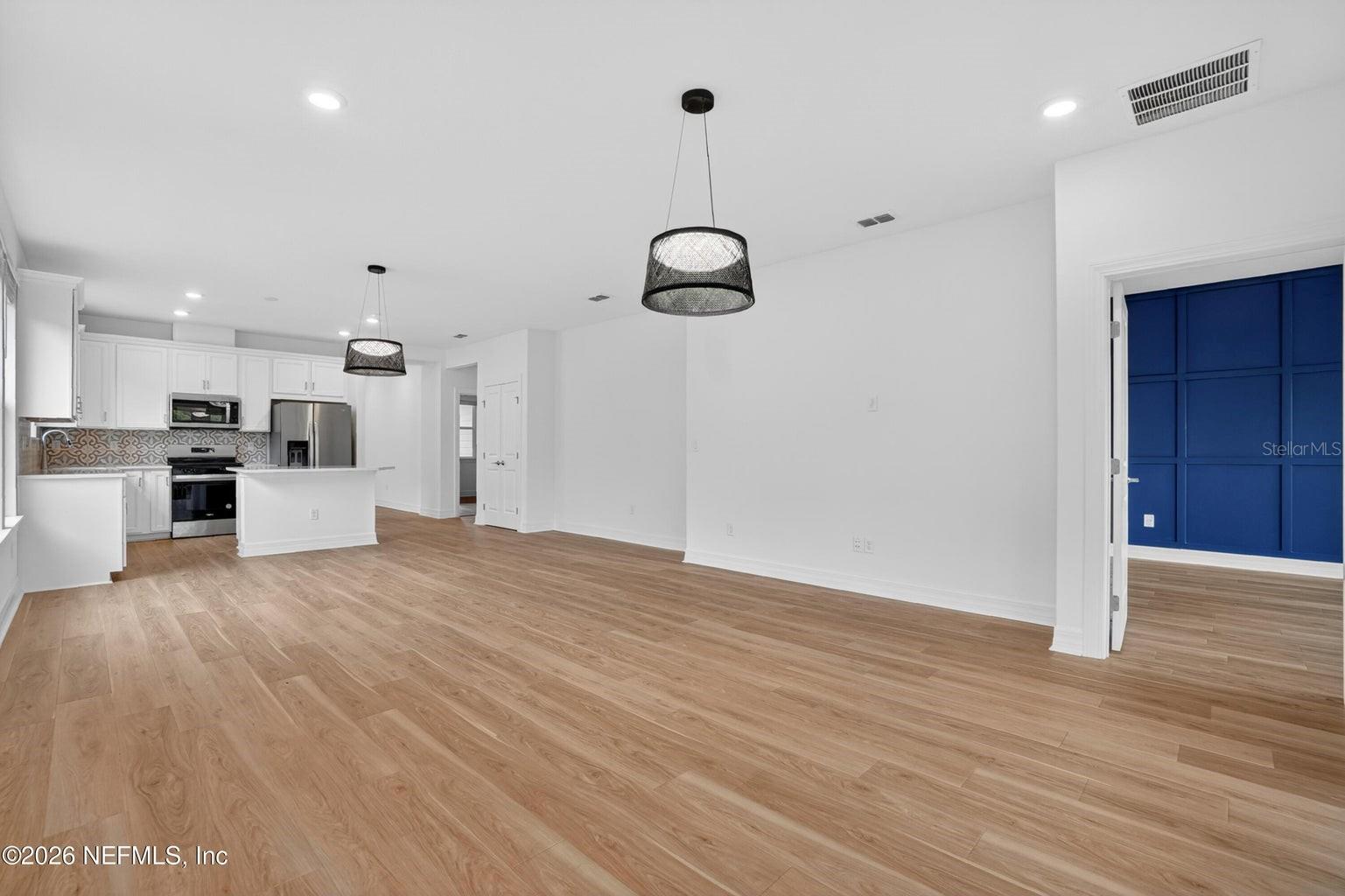 DEL WEBB WILDLIGHT PH 1 - Residential