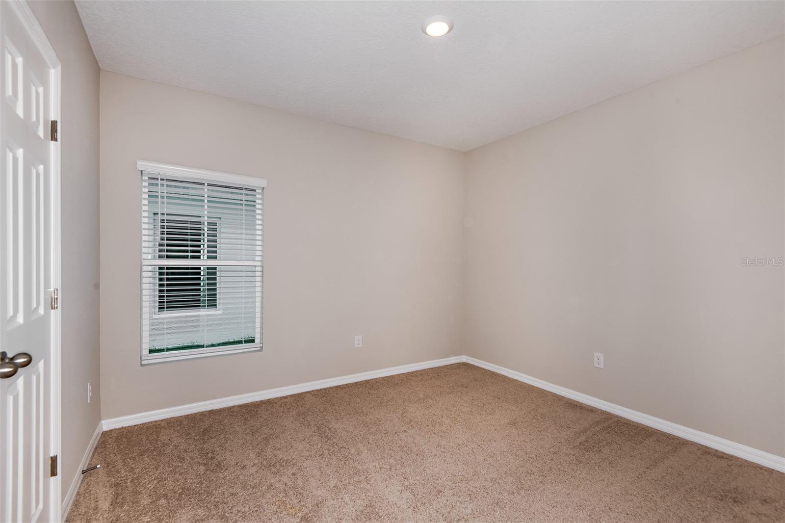 PASADENA WOODS - Residential