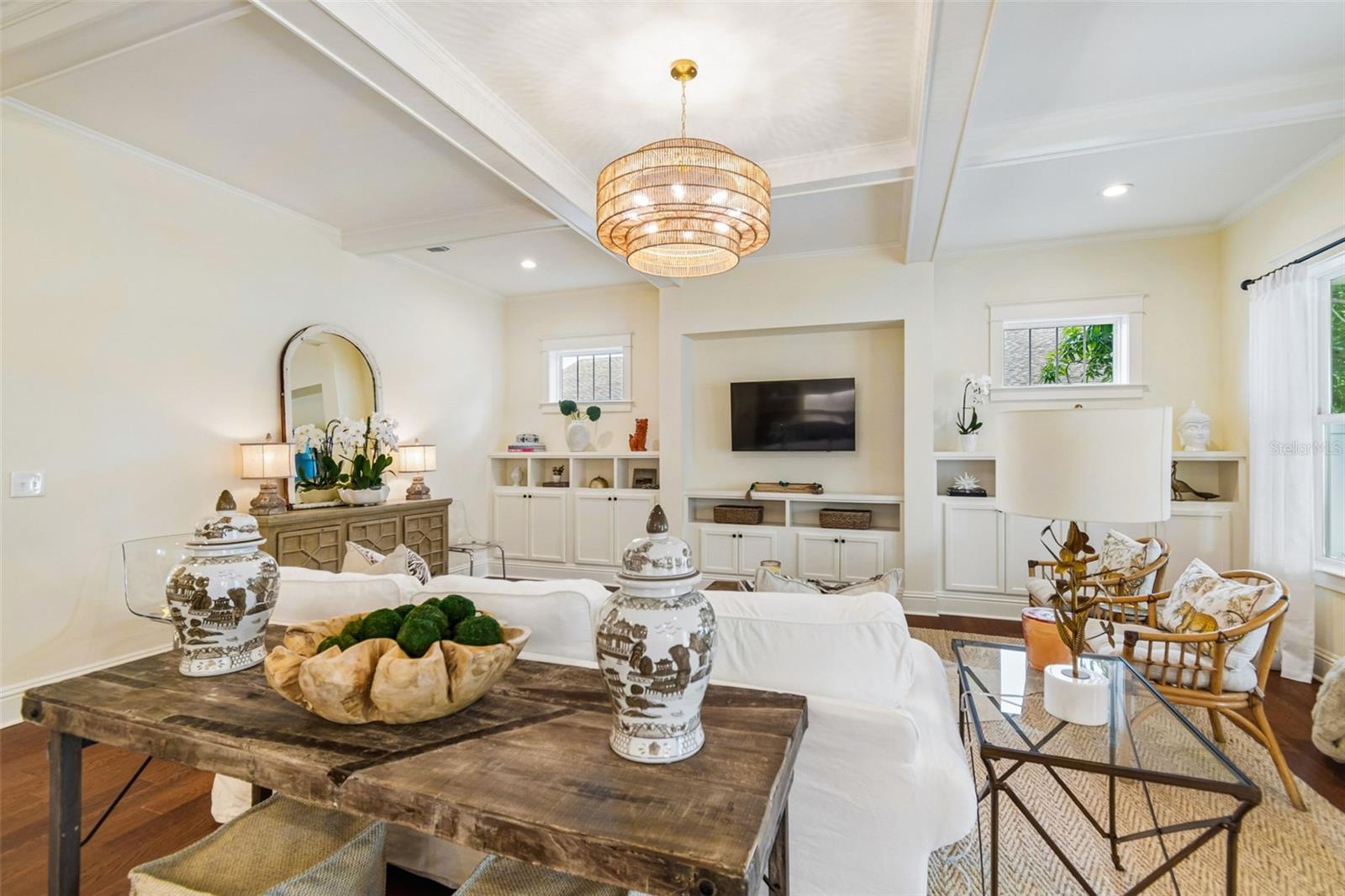 BUFFALO HEIGHTS - Residential
