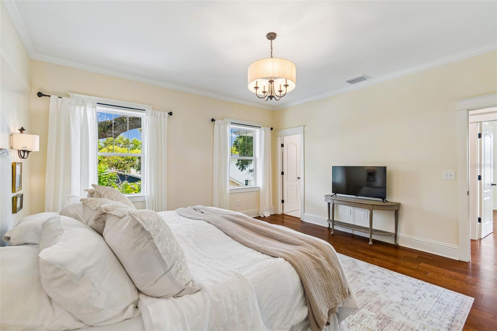 BUFFALO HEIGHTS - Residential
