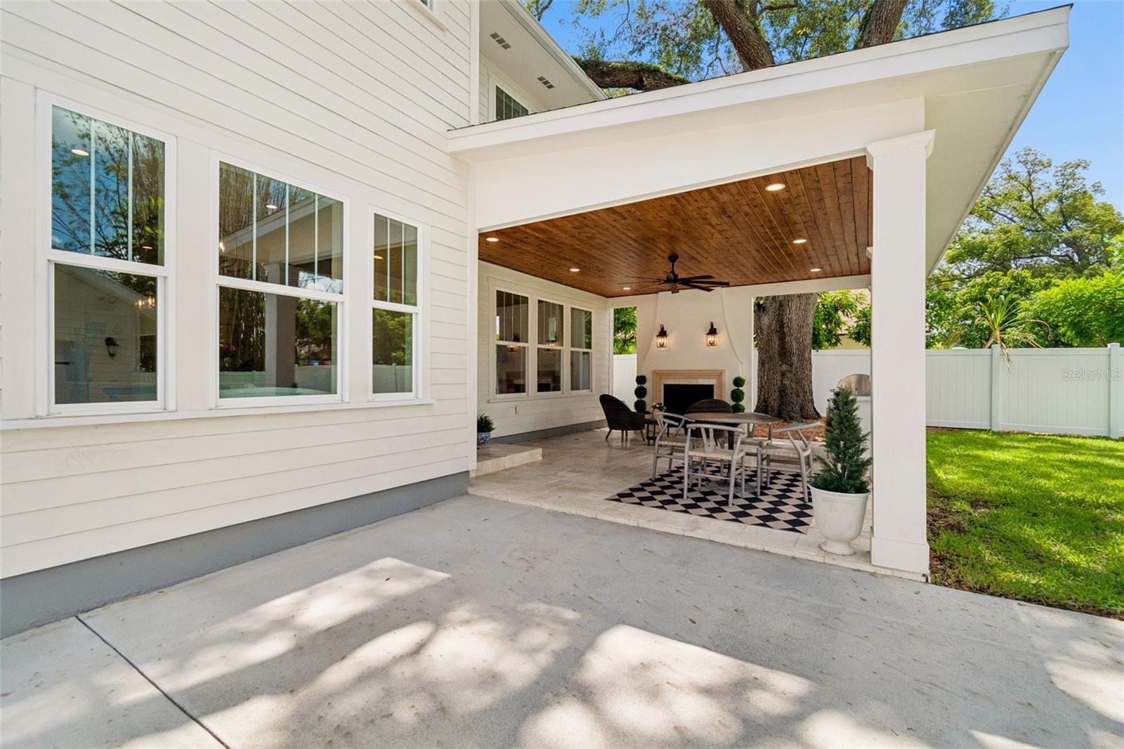 BUFFALO HEIGHTS - Residential