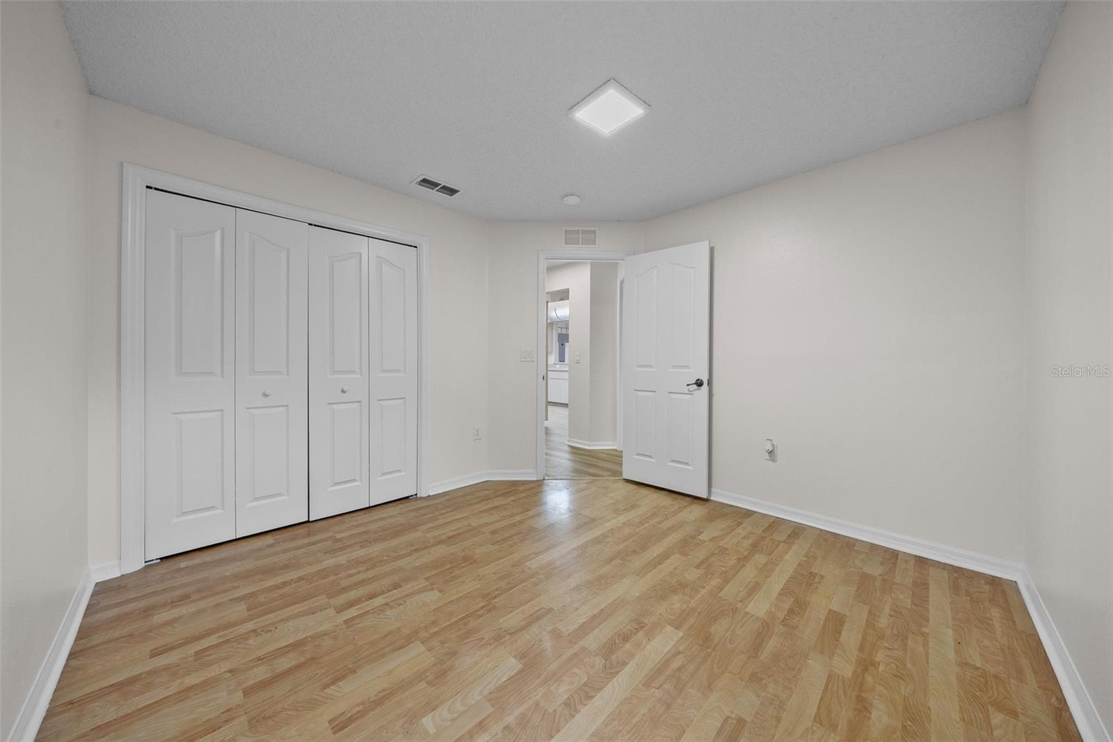 FRUITLAND PARK - Residential