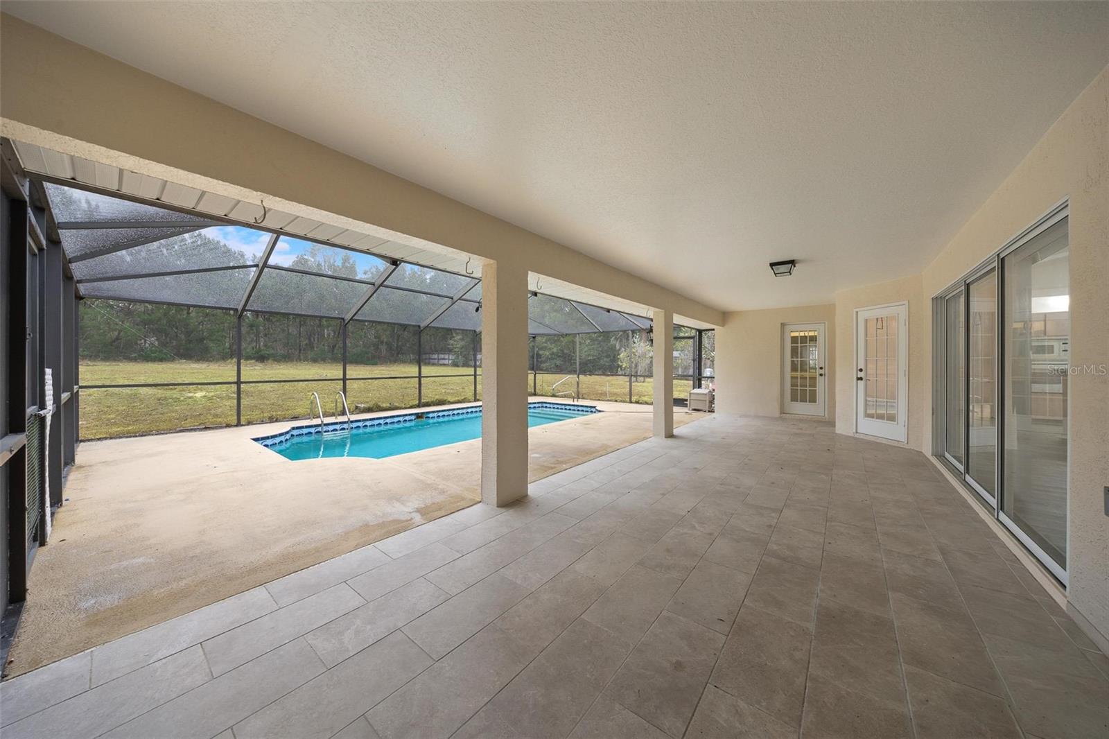 FRUITLAND PARK - Residential