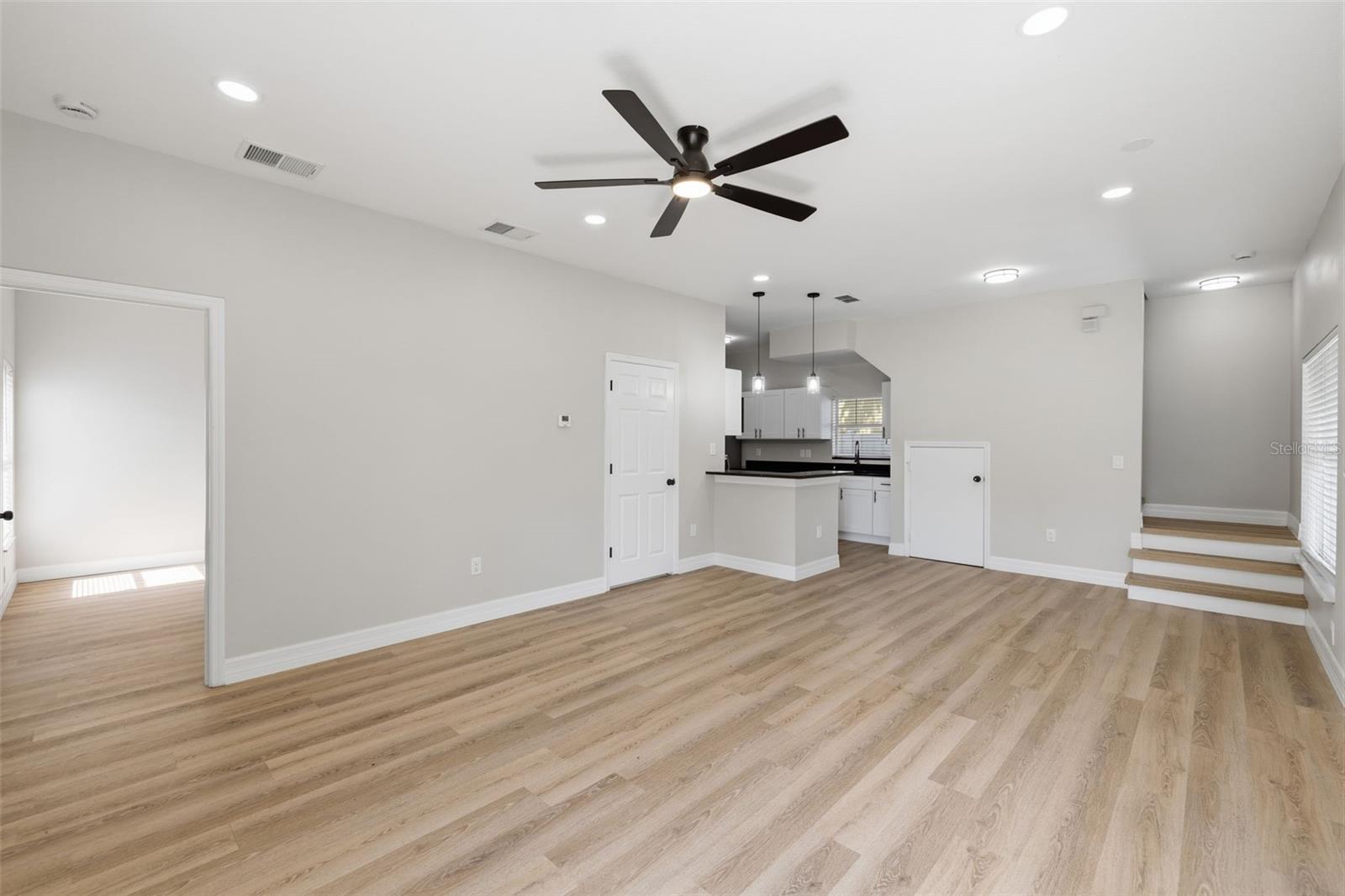 OAKS AT RIVERVIEW - Residential