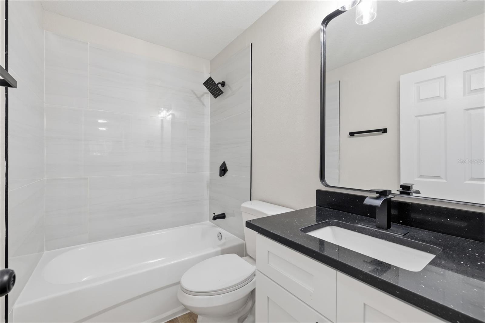 OAKS AT RIVERVIEW - Residential