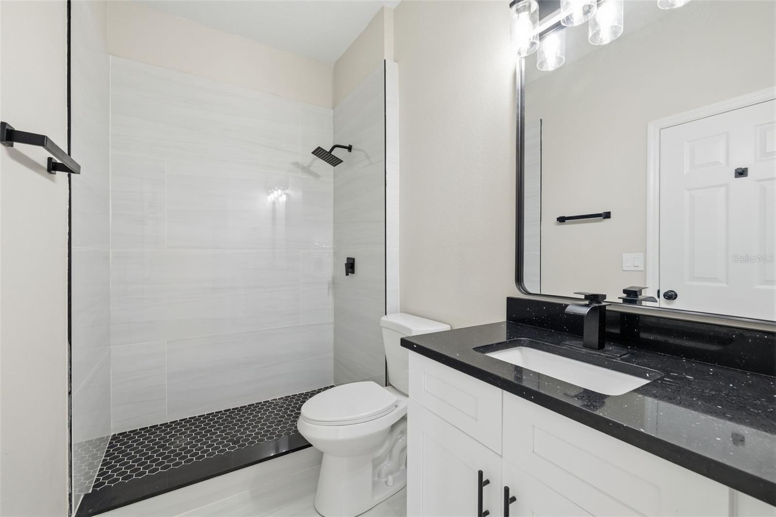 OAKS AT RIVERVIEW - Residential