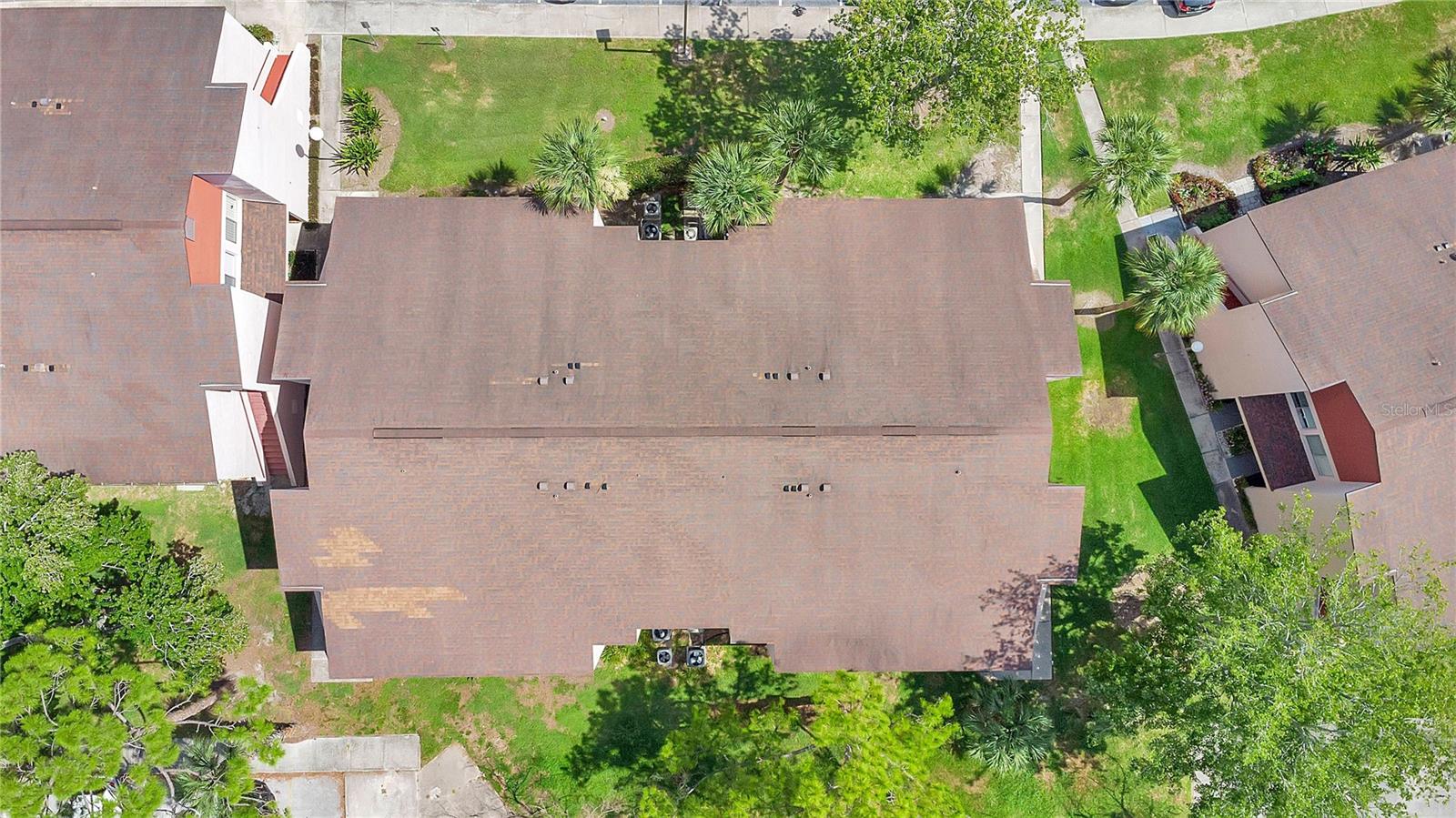 LEMON TREE CONDO SEC 04 CANYON - Residential
