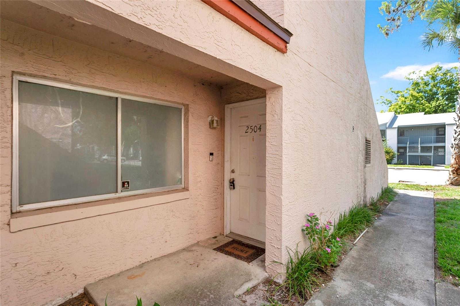 LEMON TREE CONDO SEC 04 CANYON - Residential