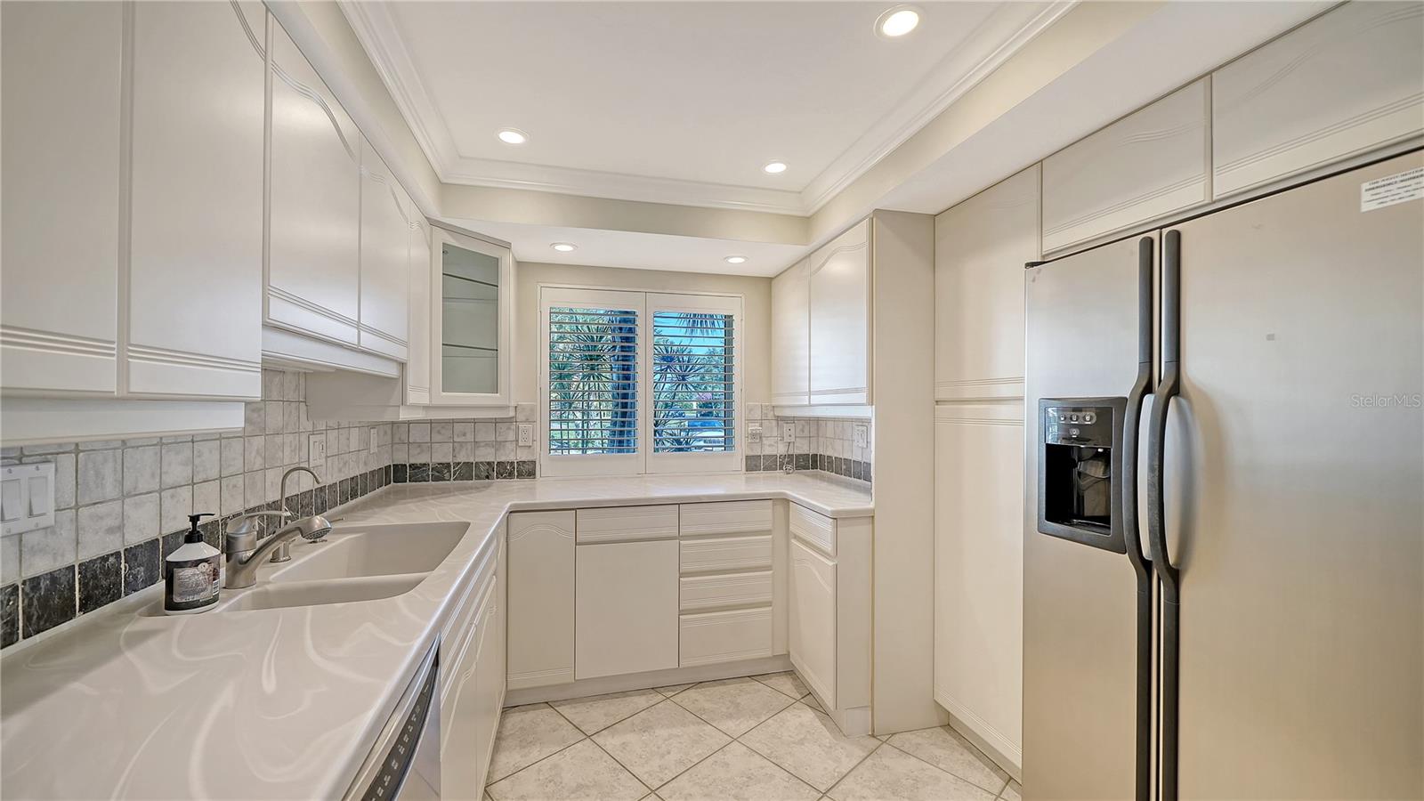 WESTCHESTER APTS - Residential
