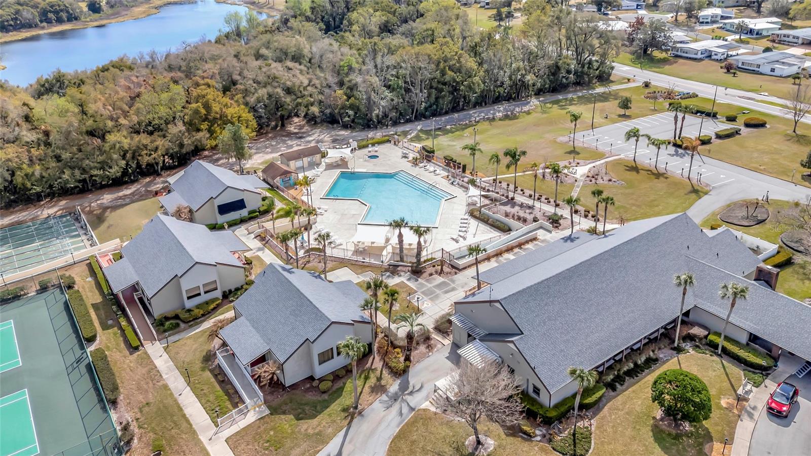 OAK GROVE VILLAGE CONDO - Residential