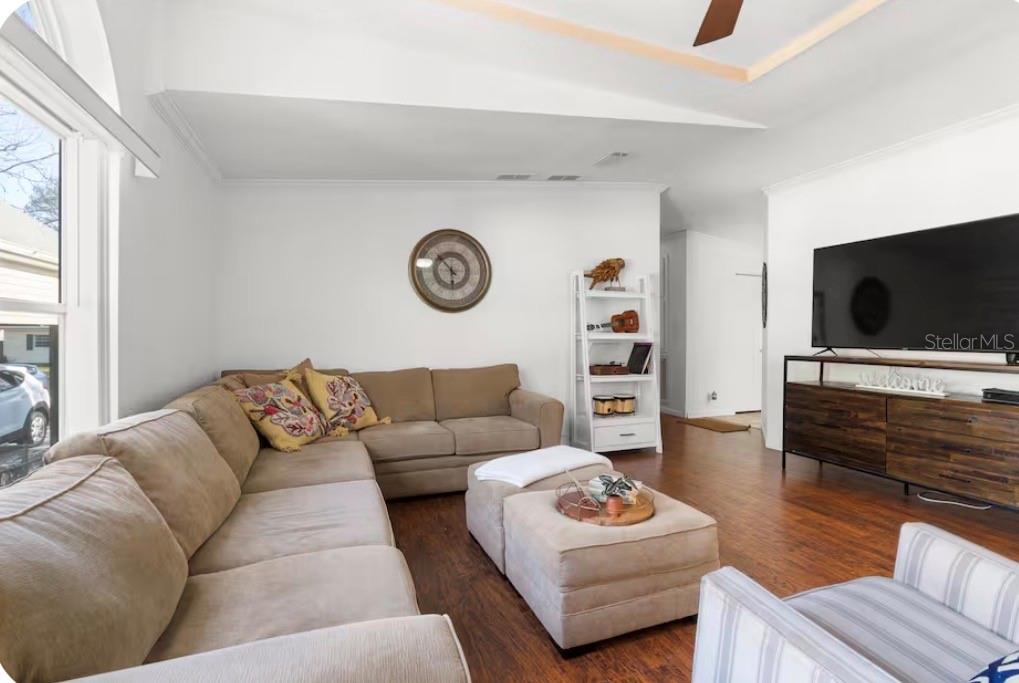 WEEKI WACHEE RIVER RETREATS - Residential