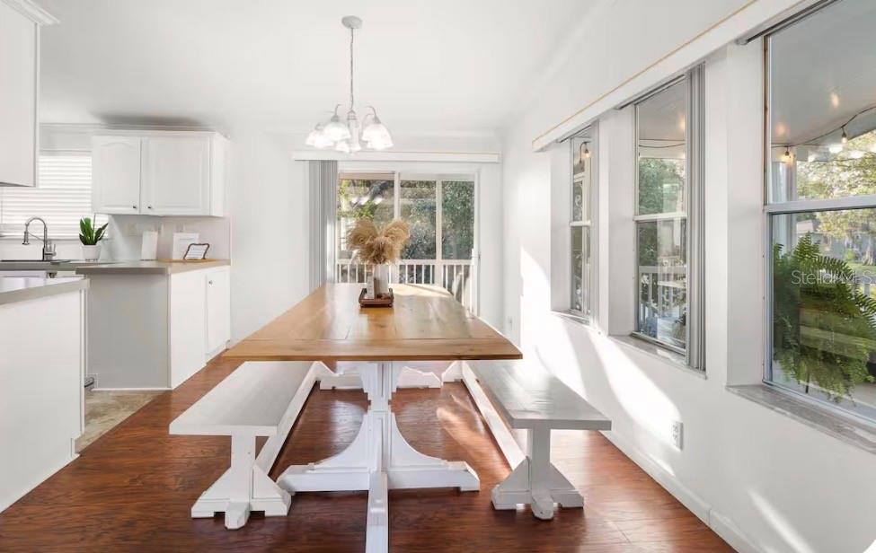 WEEKI WACHEE RIVER RETREATS - Residential