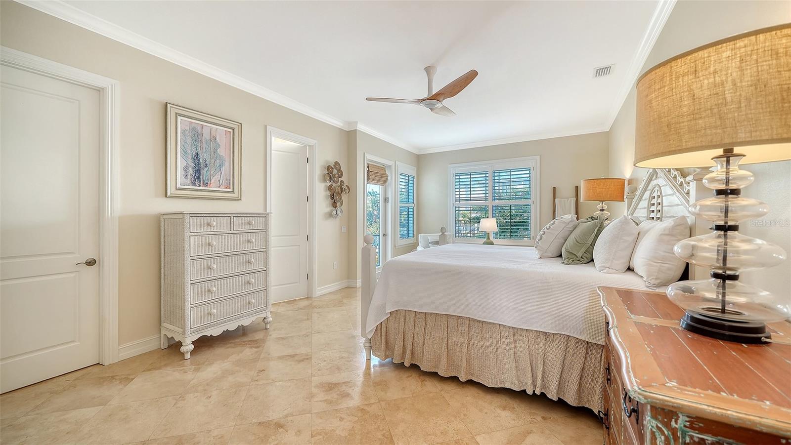 NORTH POINT HARBOUR UNIT ONE - Residential
