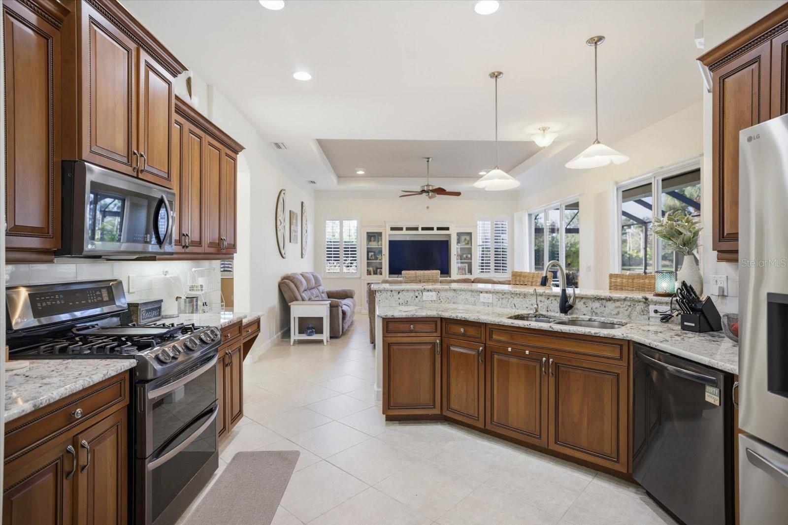 VENETIAN GOLF & RIVER CLUB - Residential